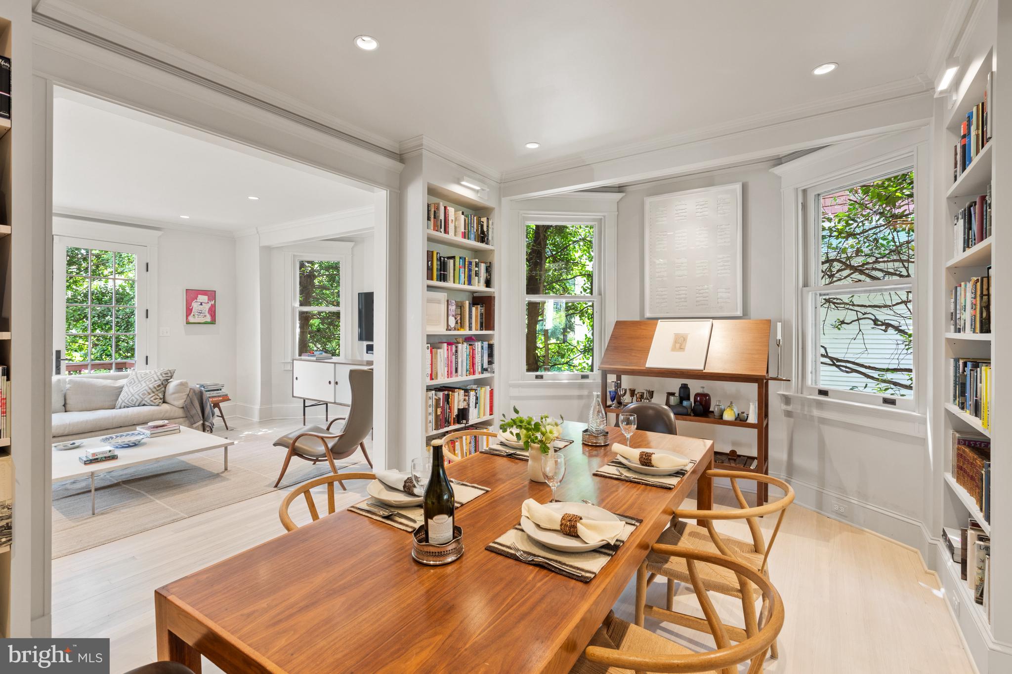 CLEVELAND PARK - Residential