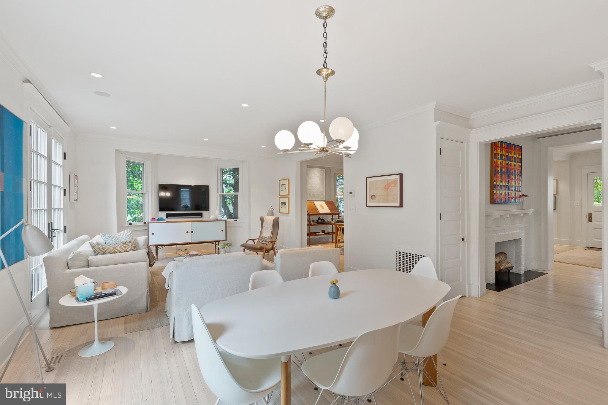 CLEVELAND PARK - Residential