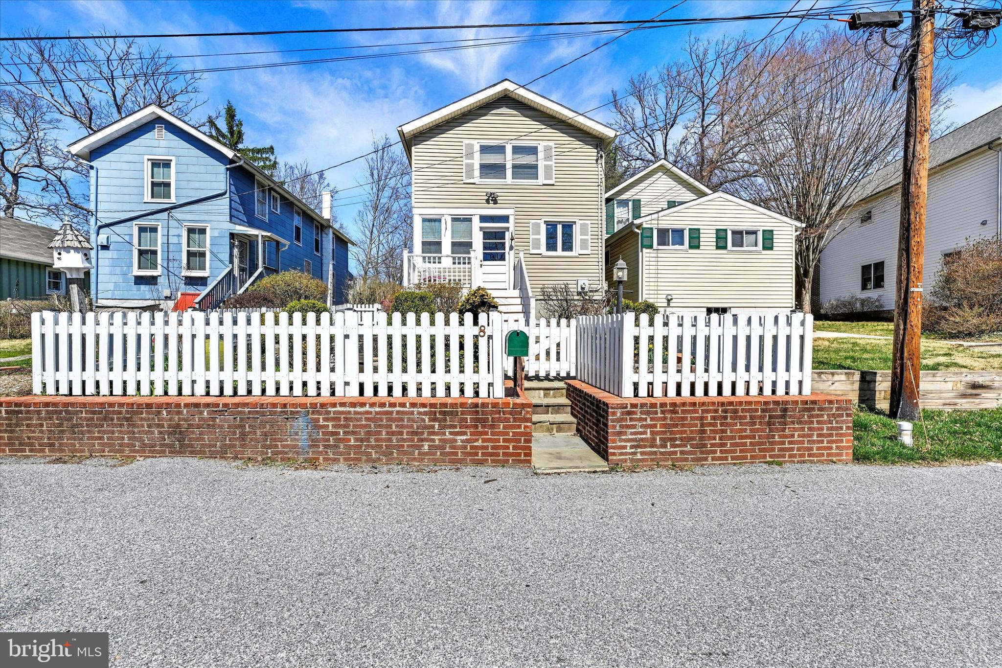 GLYNDON PARK - Residential