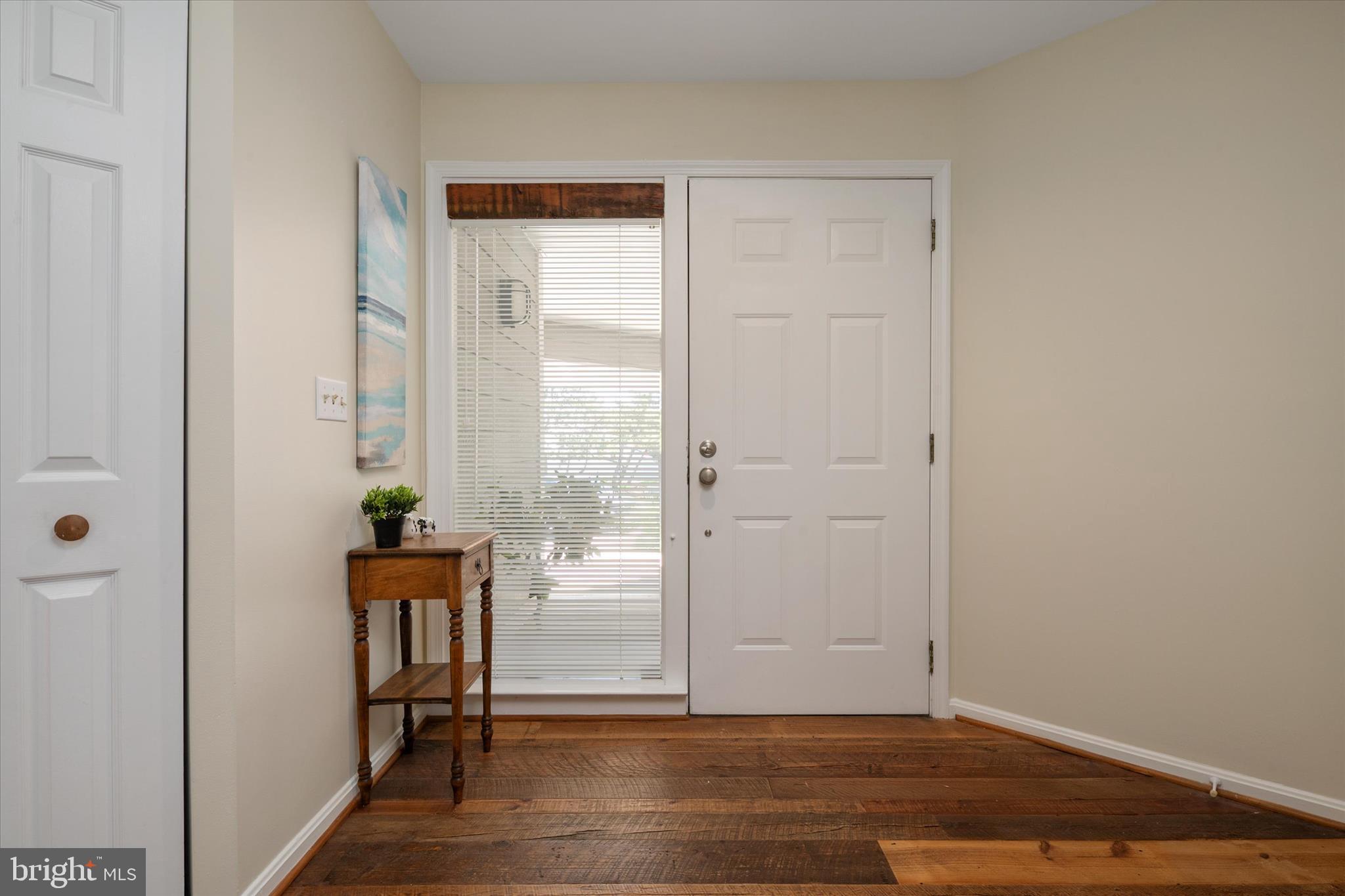 OYSTER COVE - Residential