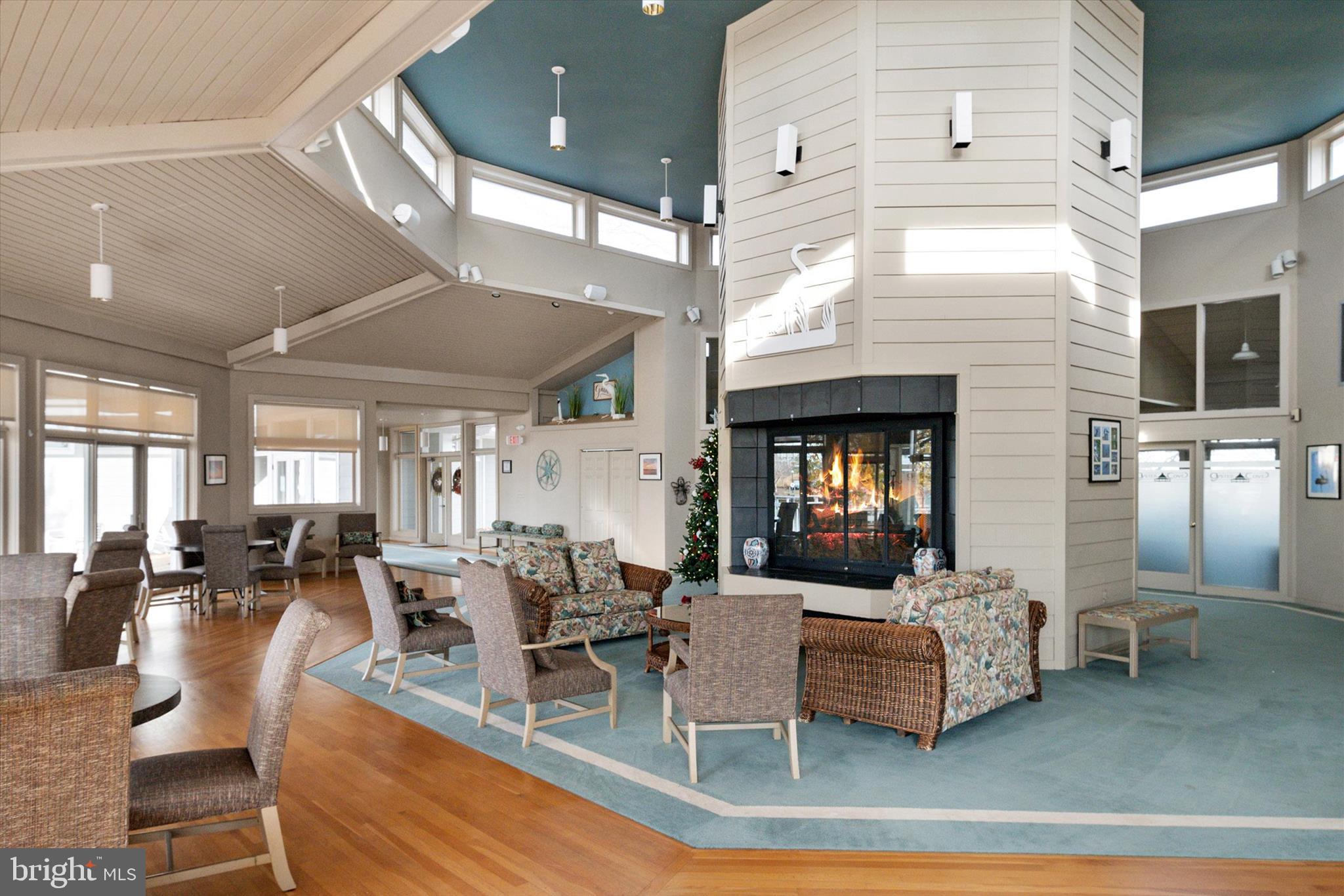 OYSTER COVE - Residential