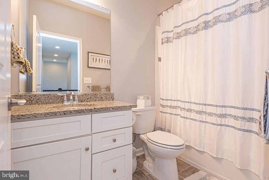 GLEN RIDDLE - Residential