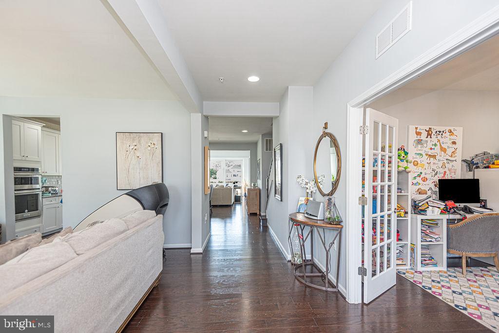 GLEN RIDDLE - Residential