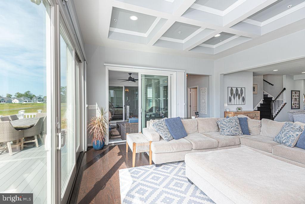 GLEN RIDDLE - Residential