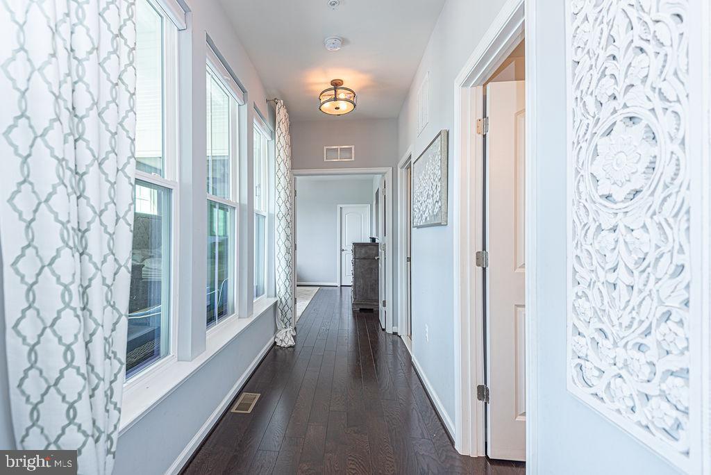 GLEN RIDDLE - Residential