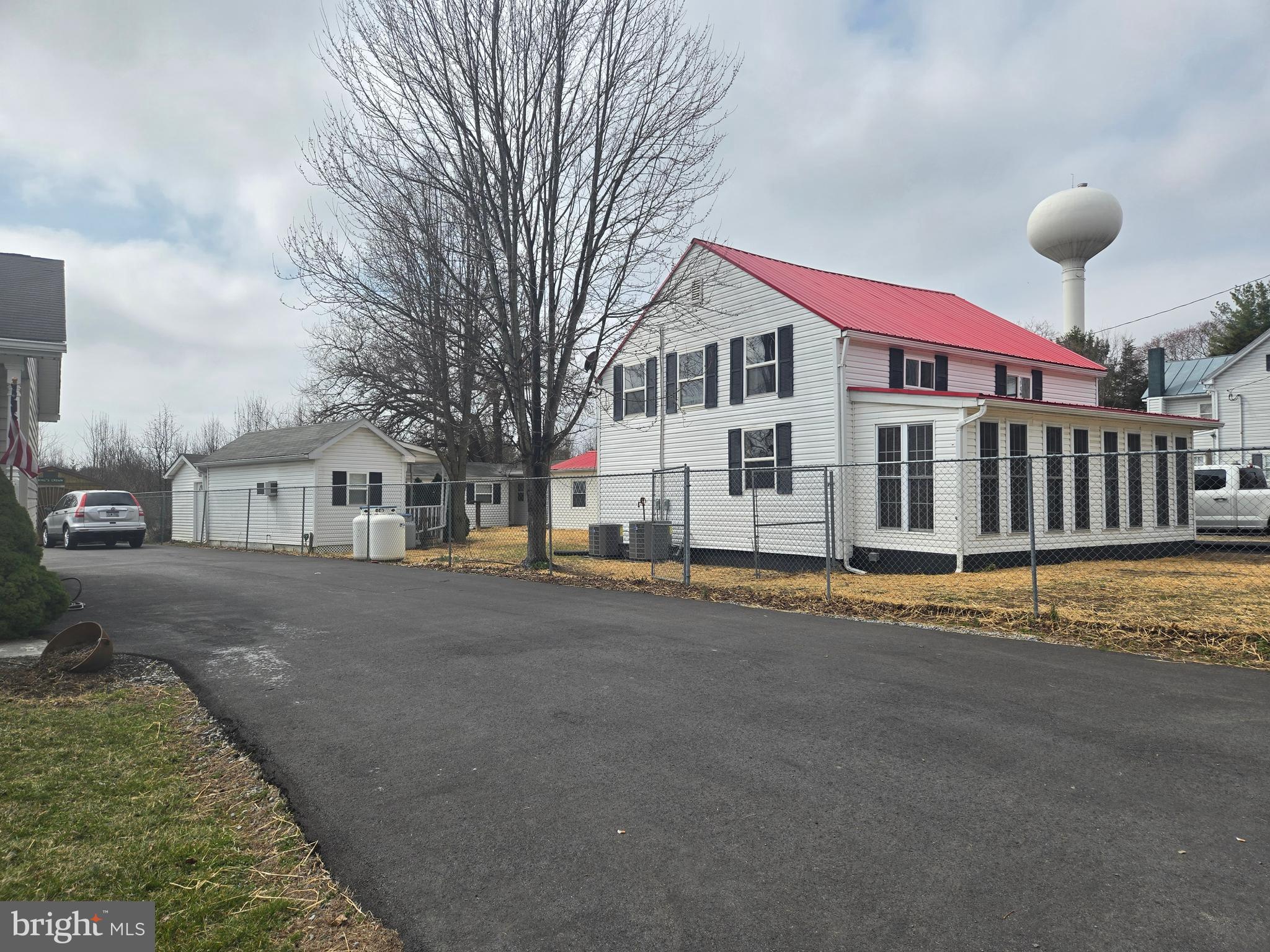 BUNKER HILL - Residential