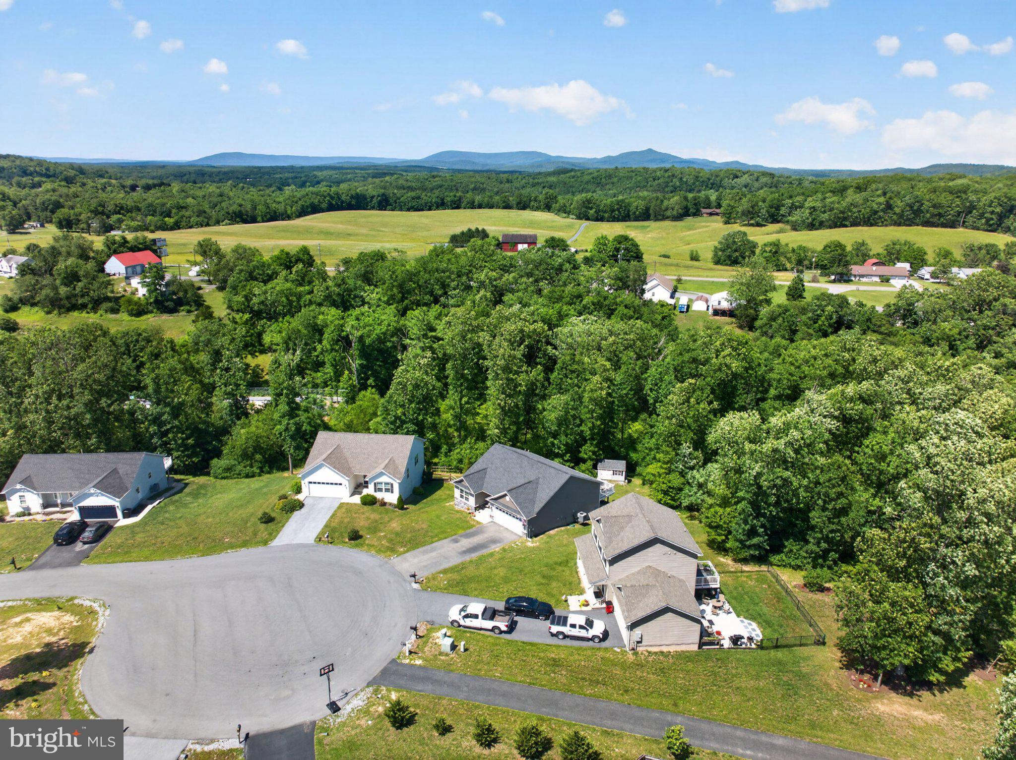 HICKORY RUN II - Residential
