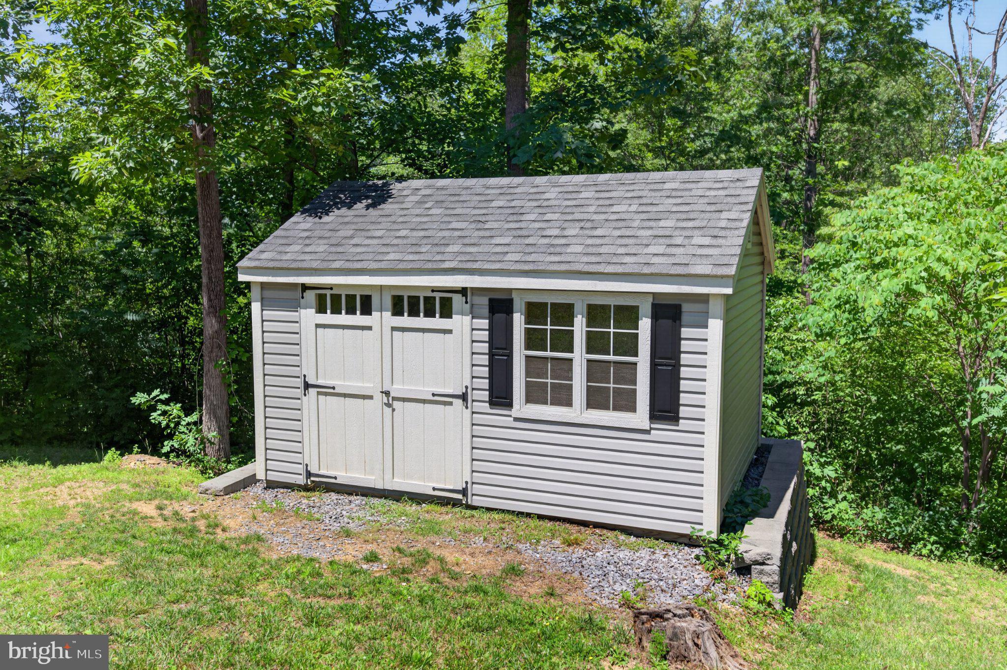 HICKORY RUN II - Residential