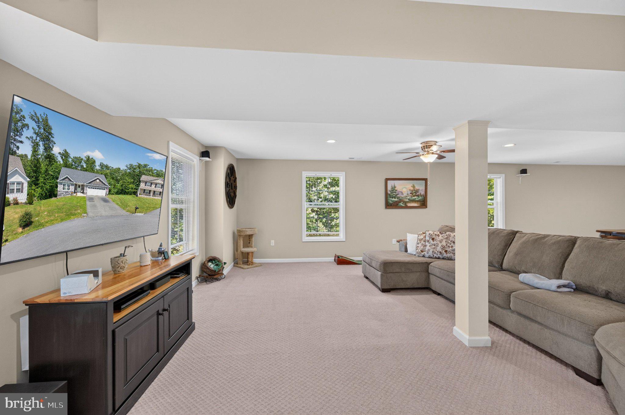 HICKORY RUN II - Residential