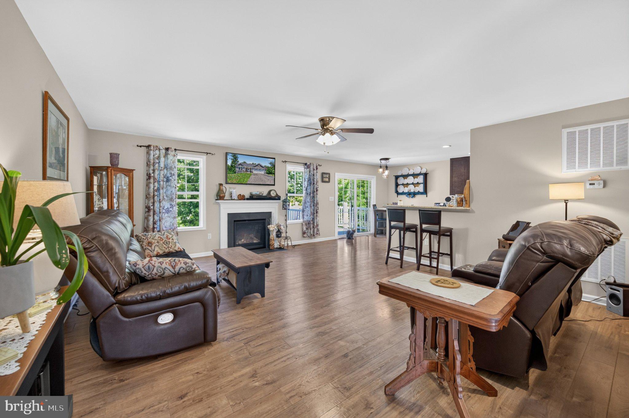HICKORY RUN II - Residential
