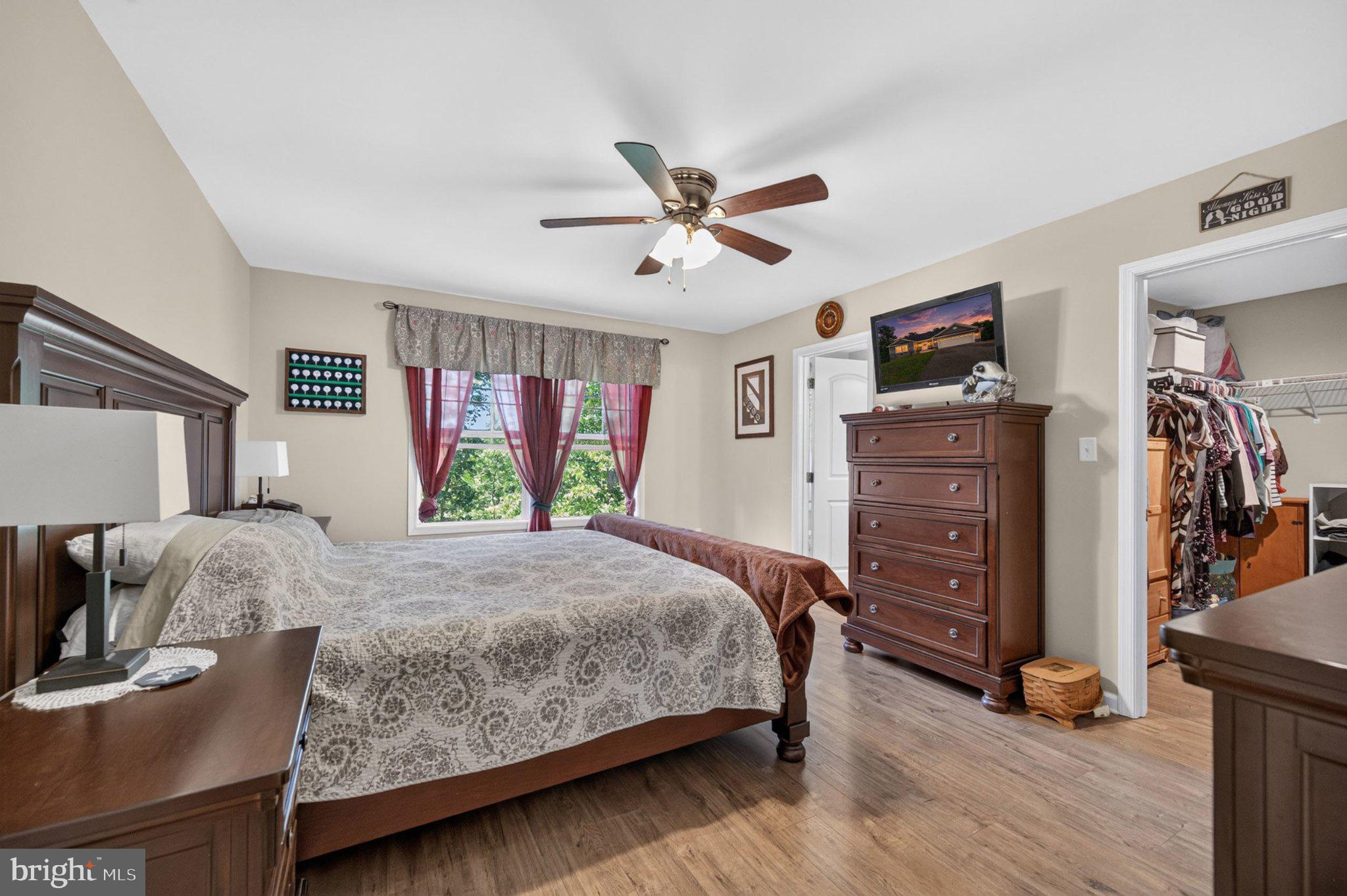 HICKORY RUN II - Residential
