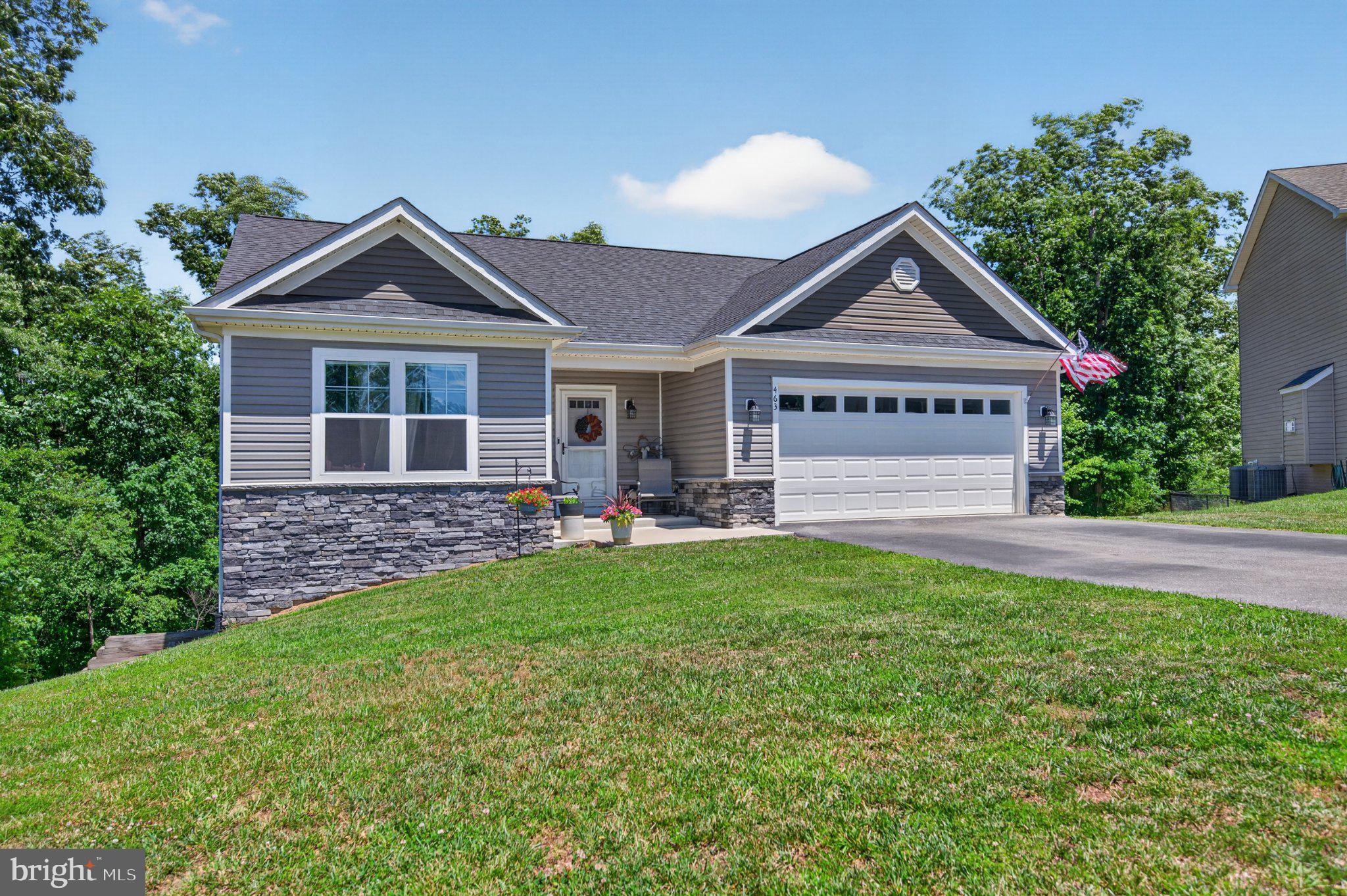HICKORY RUN II - Residential