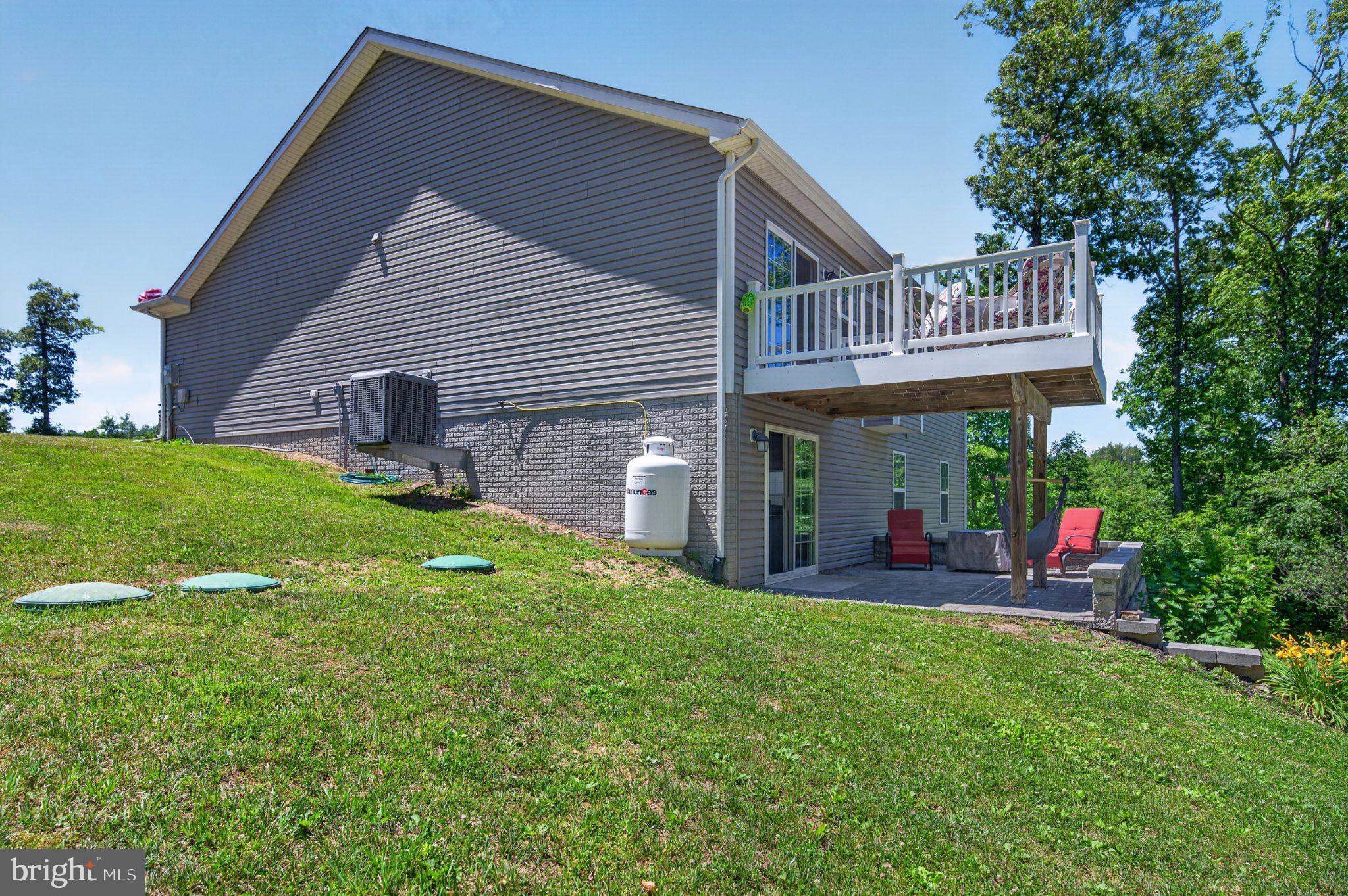 HICKORY RUN II - Residential