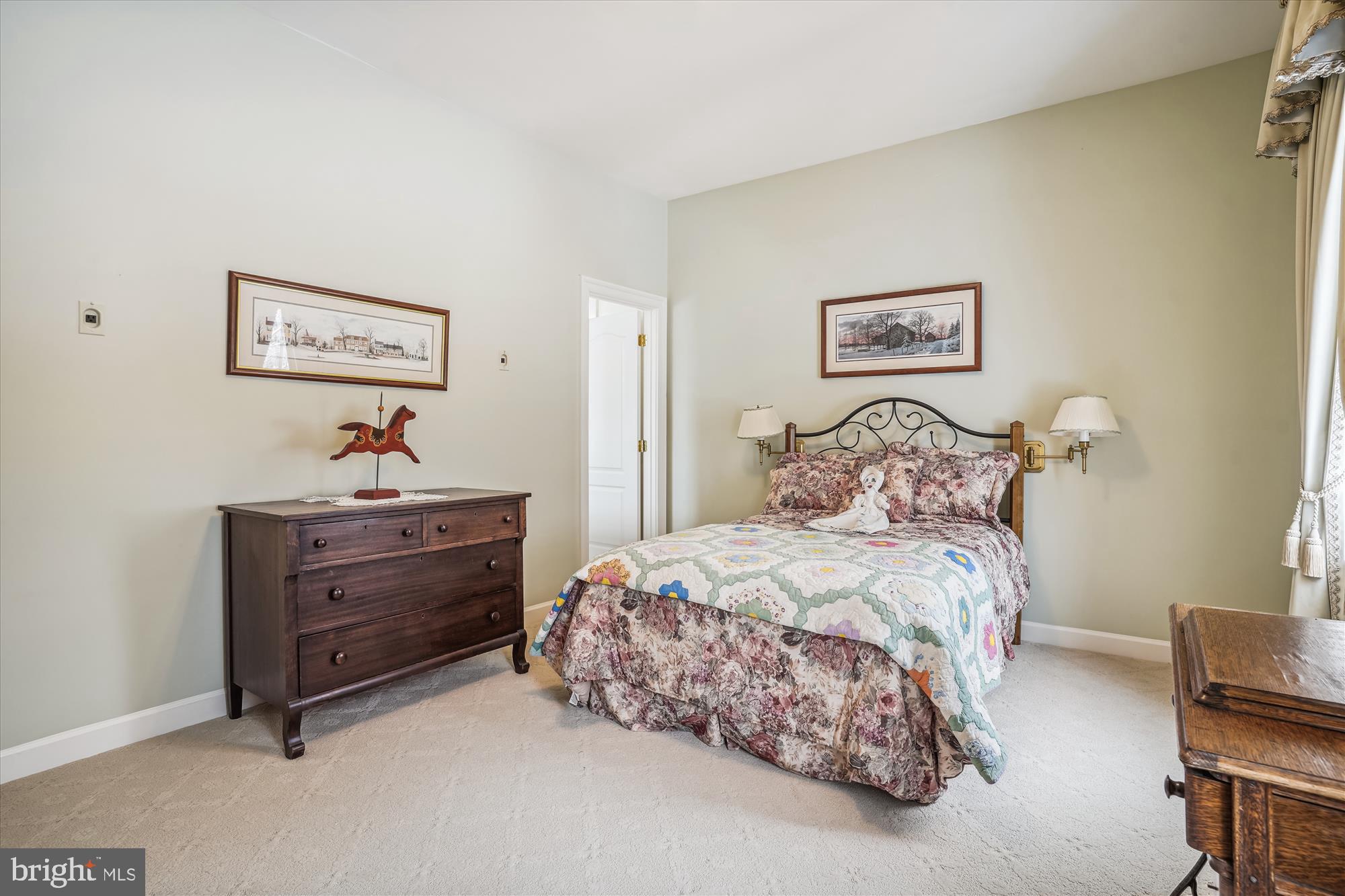 TIMBERLAKE ESTATES - Residential