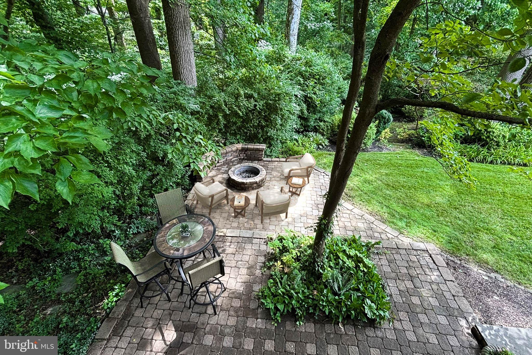 WOODCREST - Residential
