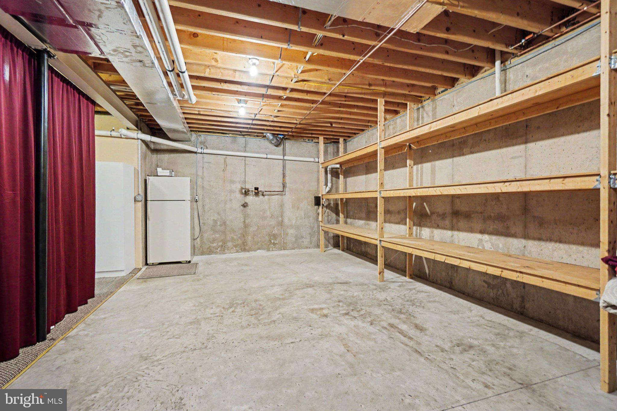 MEADOWVIEW ESTATES - Residential