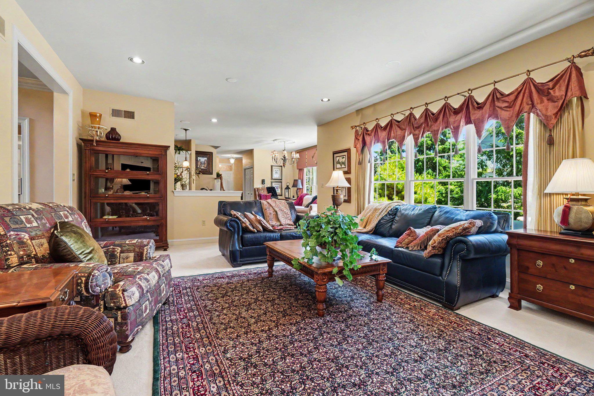 MEADOWVIEW ESTATES - Residential