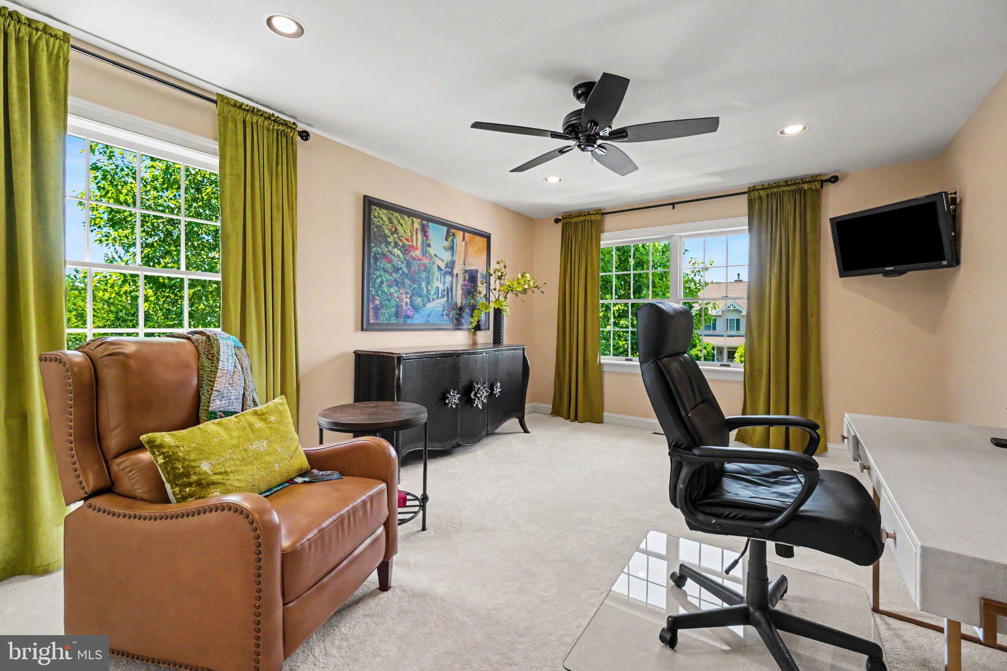 MEADOWVIEW ESTATES - Residential