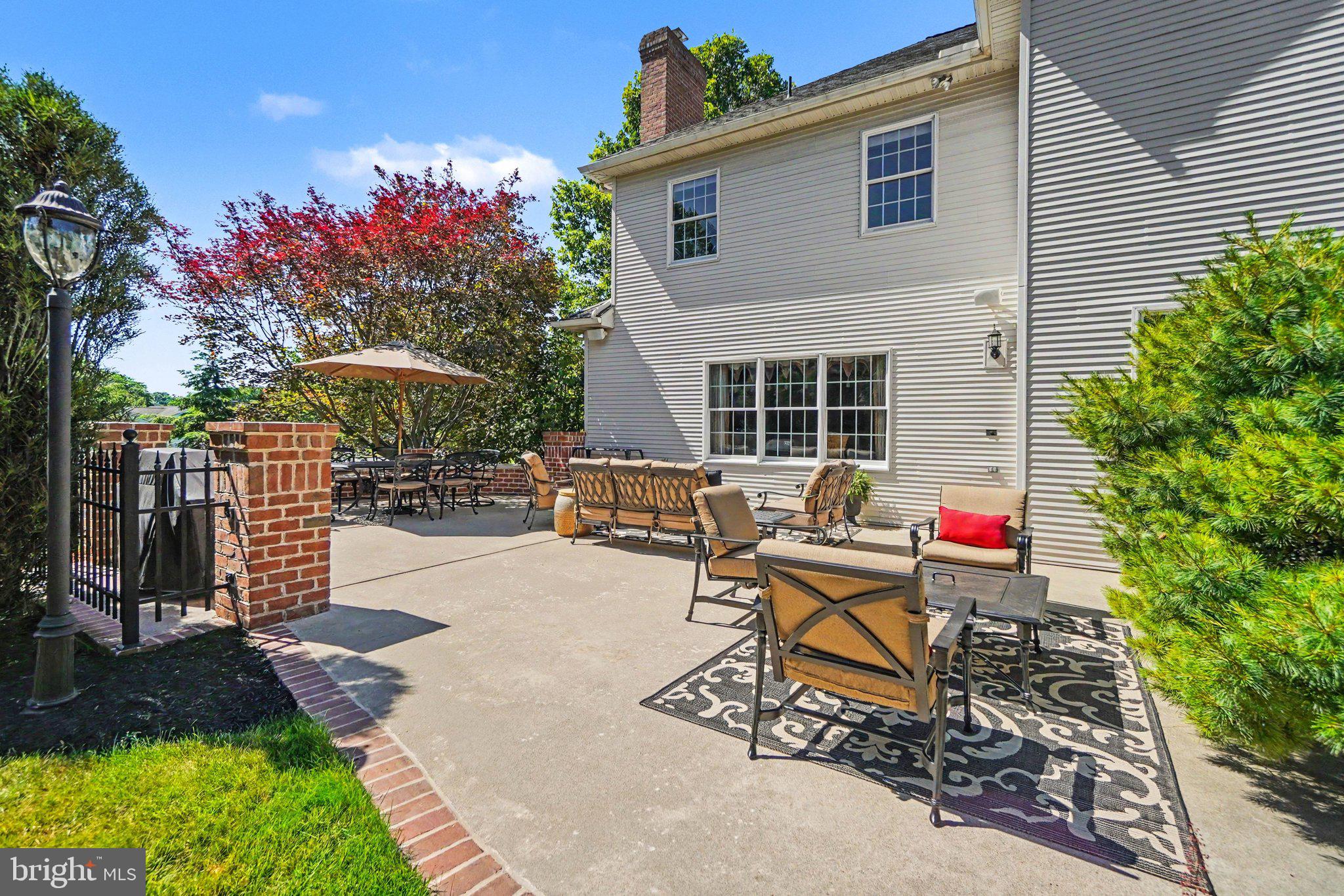 MEADOWVIEW ESTATES - Residential
