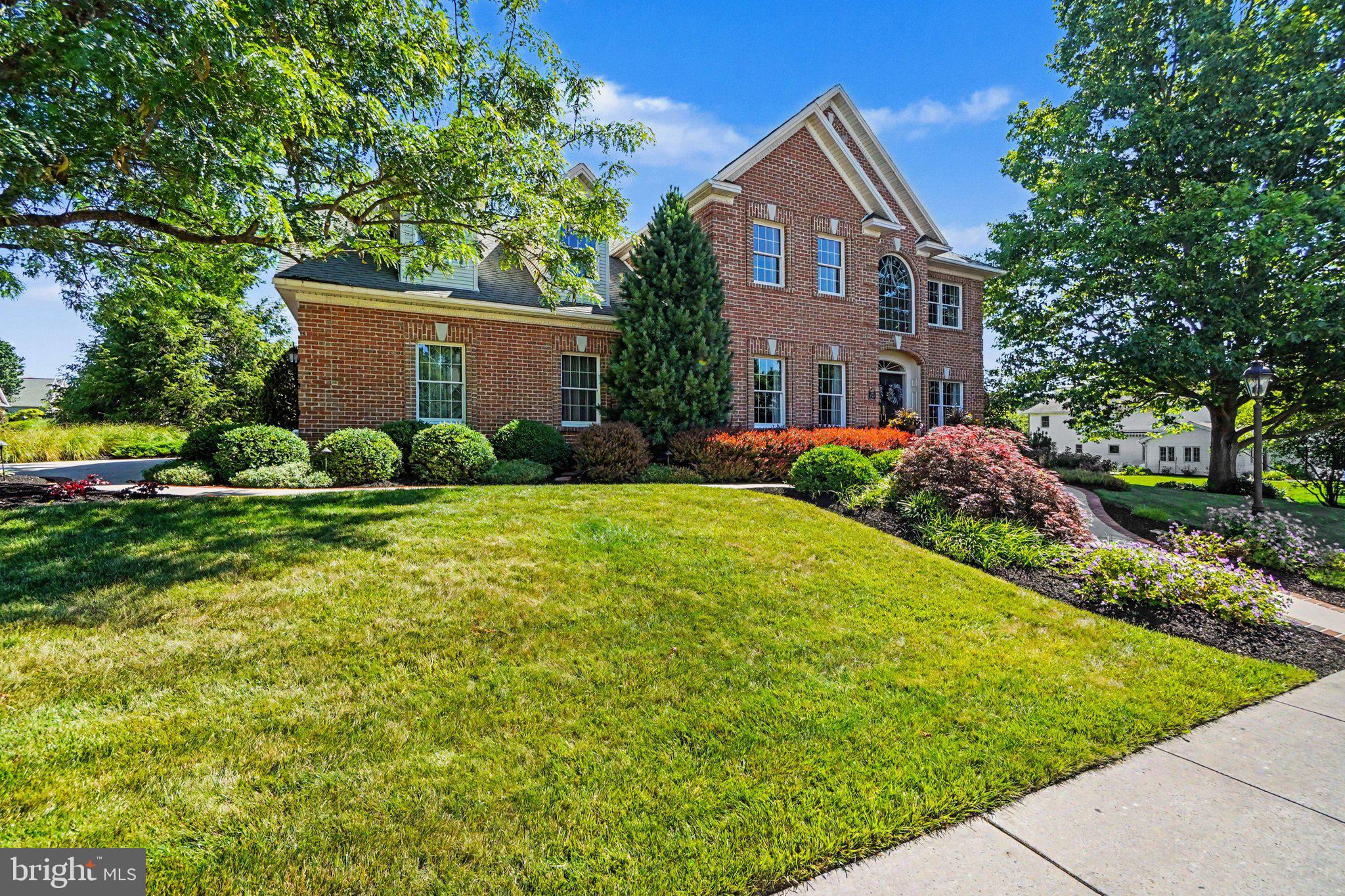 MEADOWVIEW ESTATES - Residential