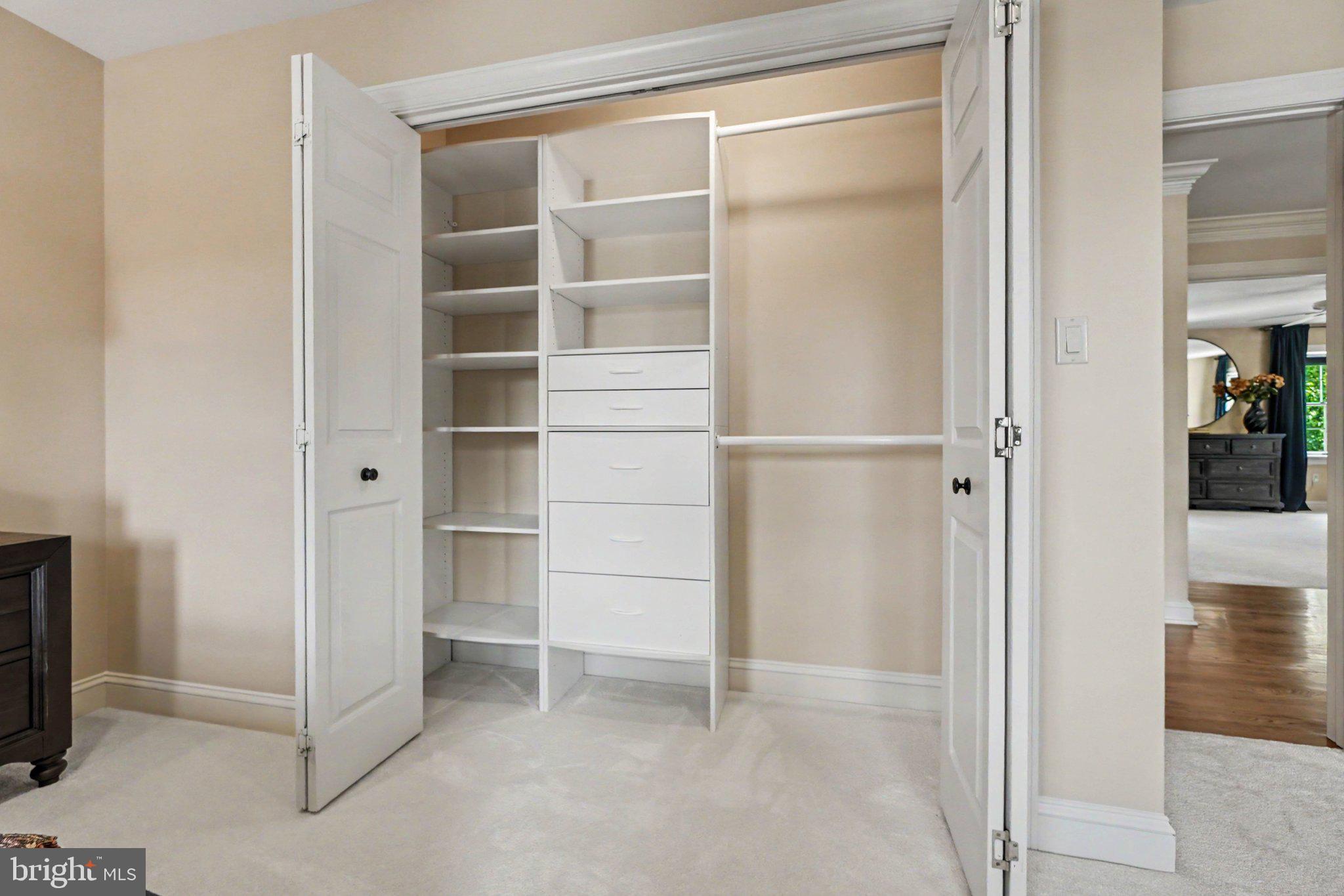 MEADOWVIEW ESTATES - Residential