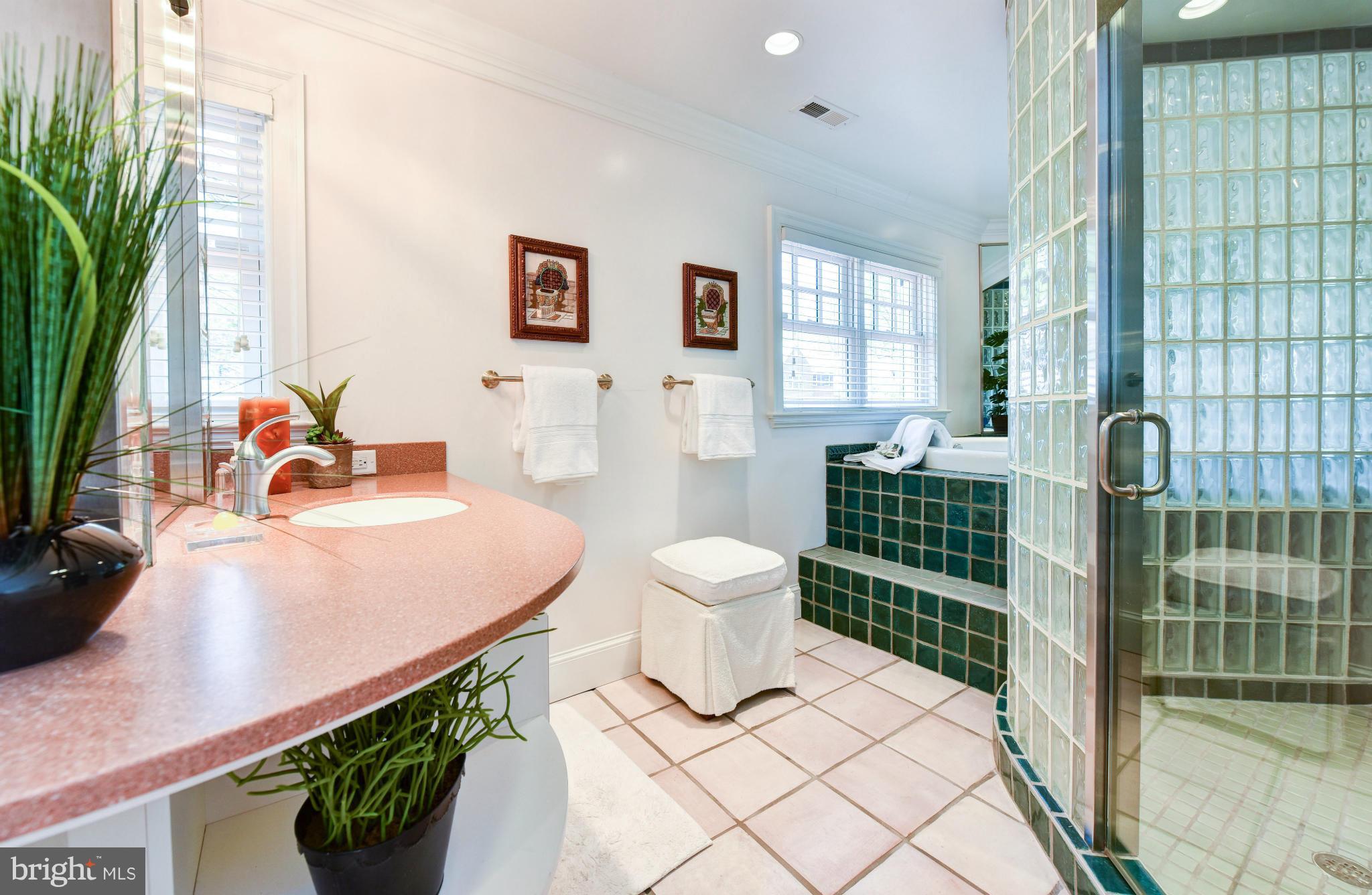 OLD DOMINION GARDENS - Residential