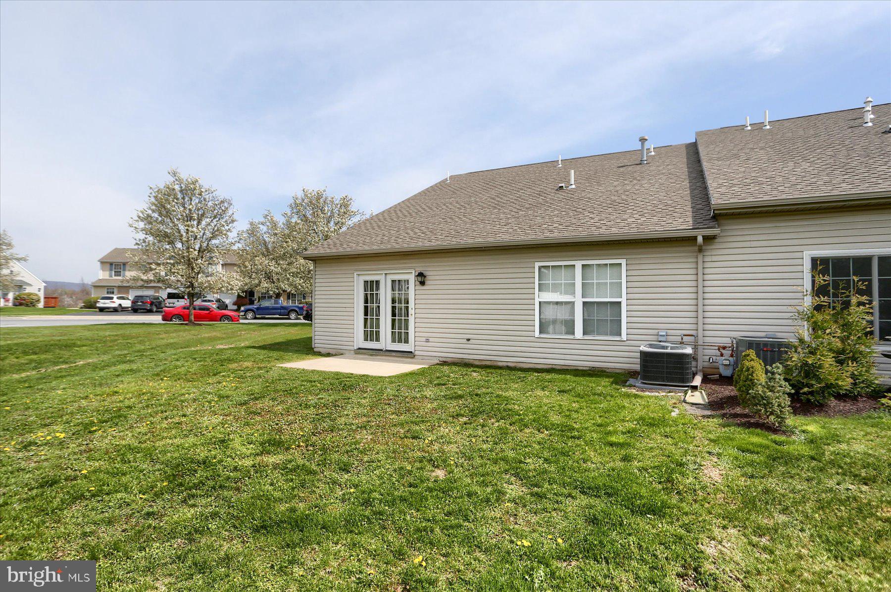TOWNES AT SPRINGFORD - Residential