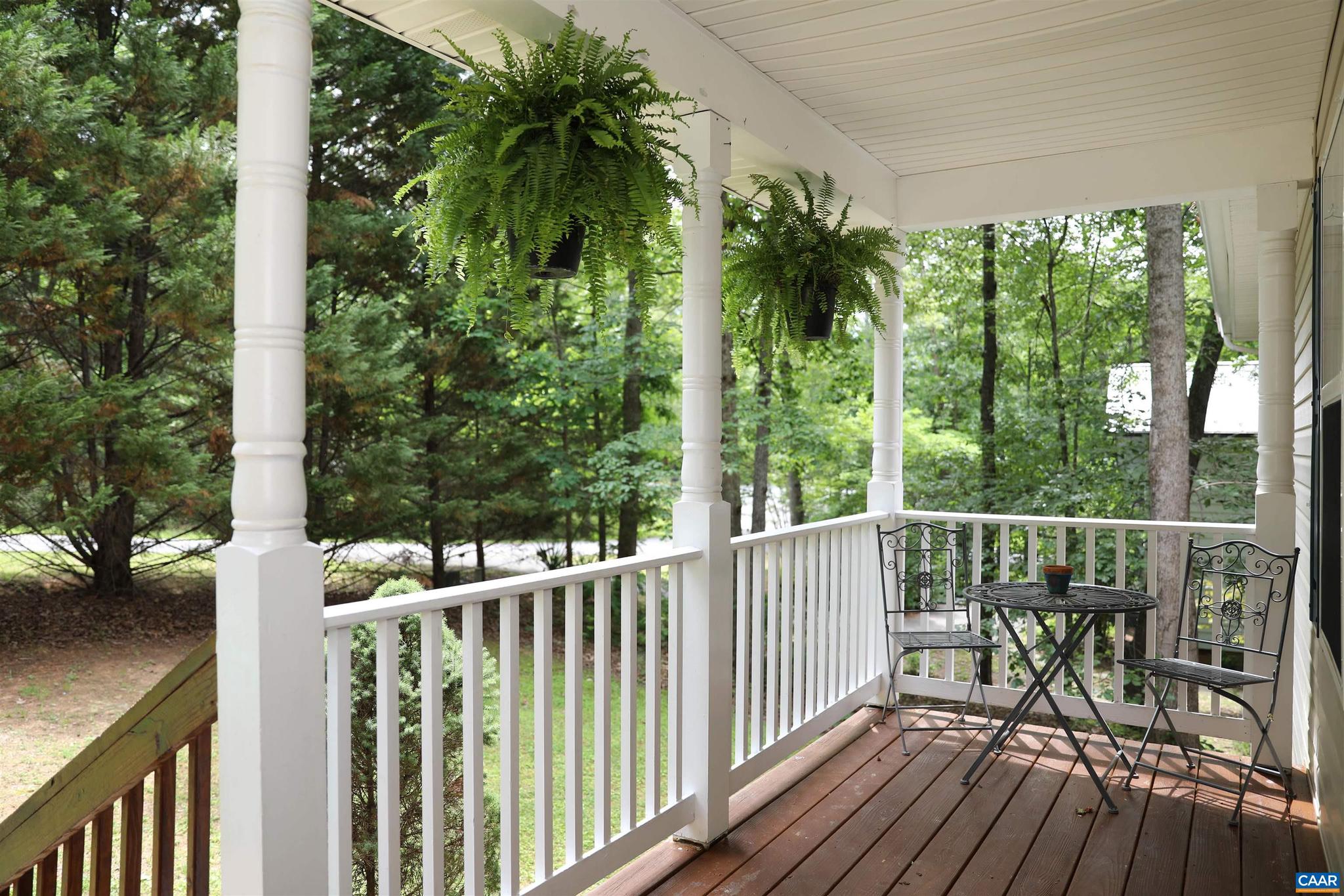 LAKE MONTICELLO - Residential