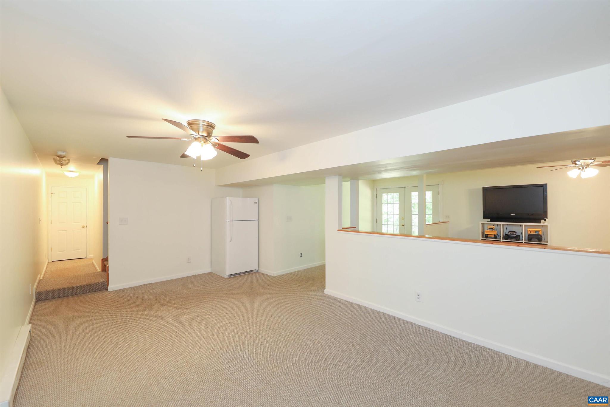 LAKE MONTICELLO - Residential