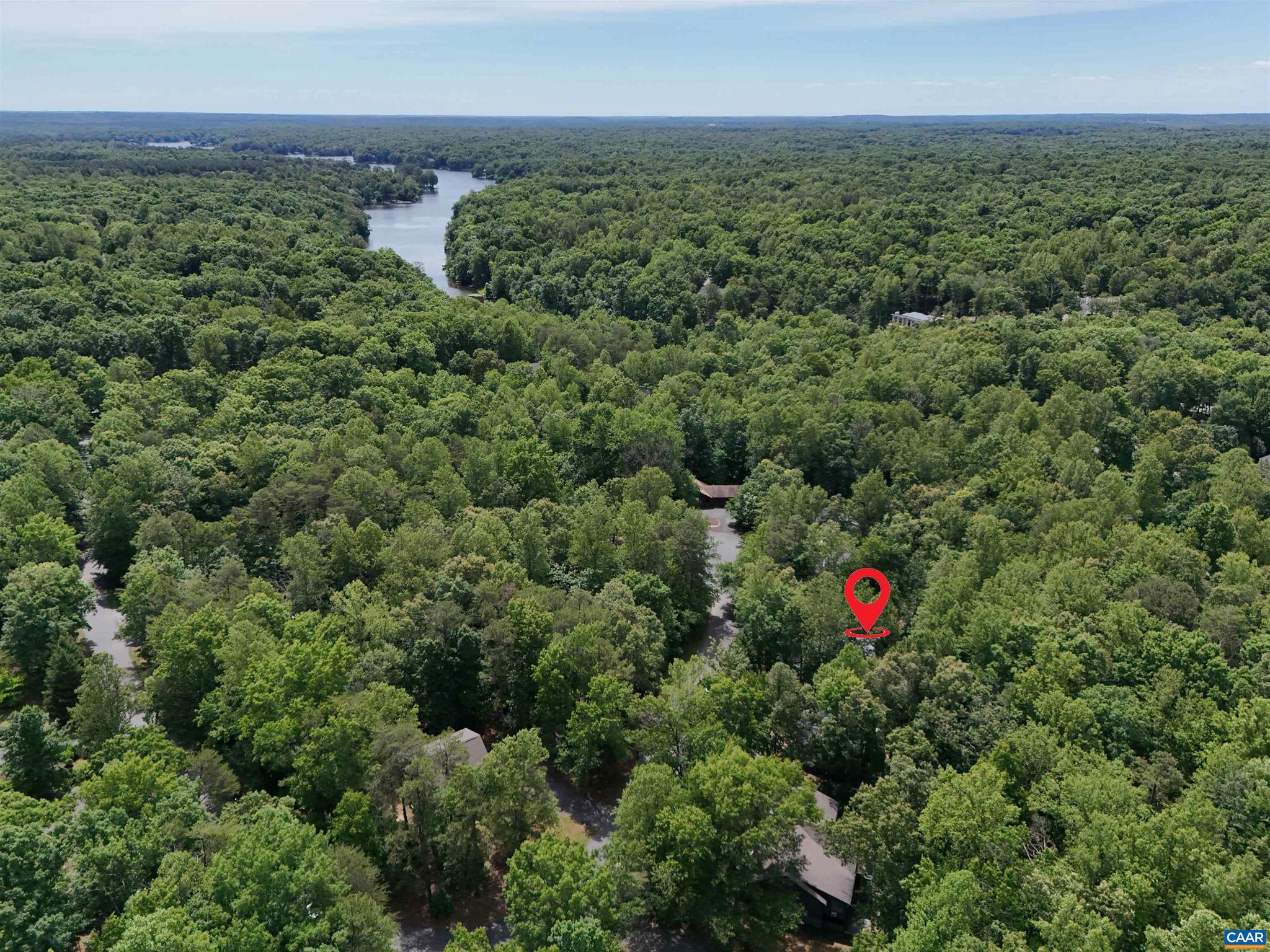 LAKE MONTICELLO - Residential