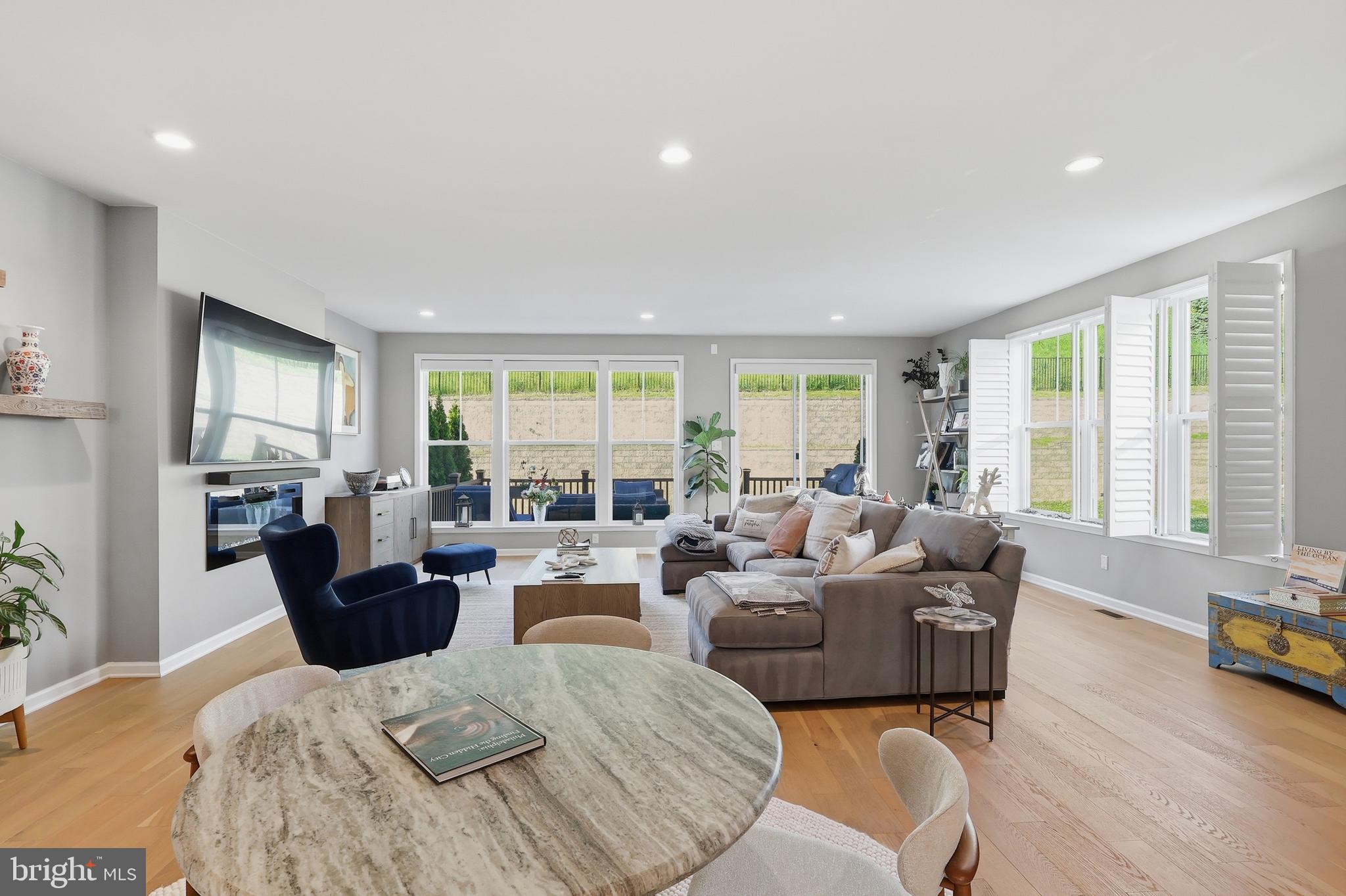 GARNET RESERVE - Residential