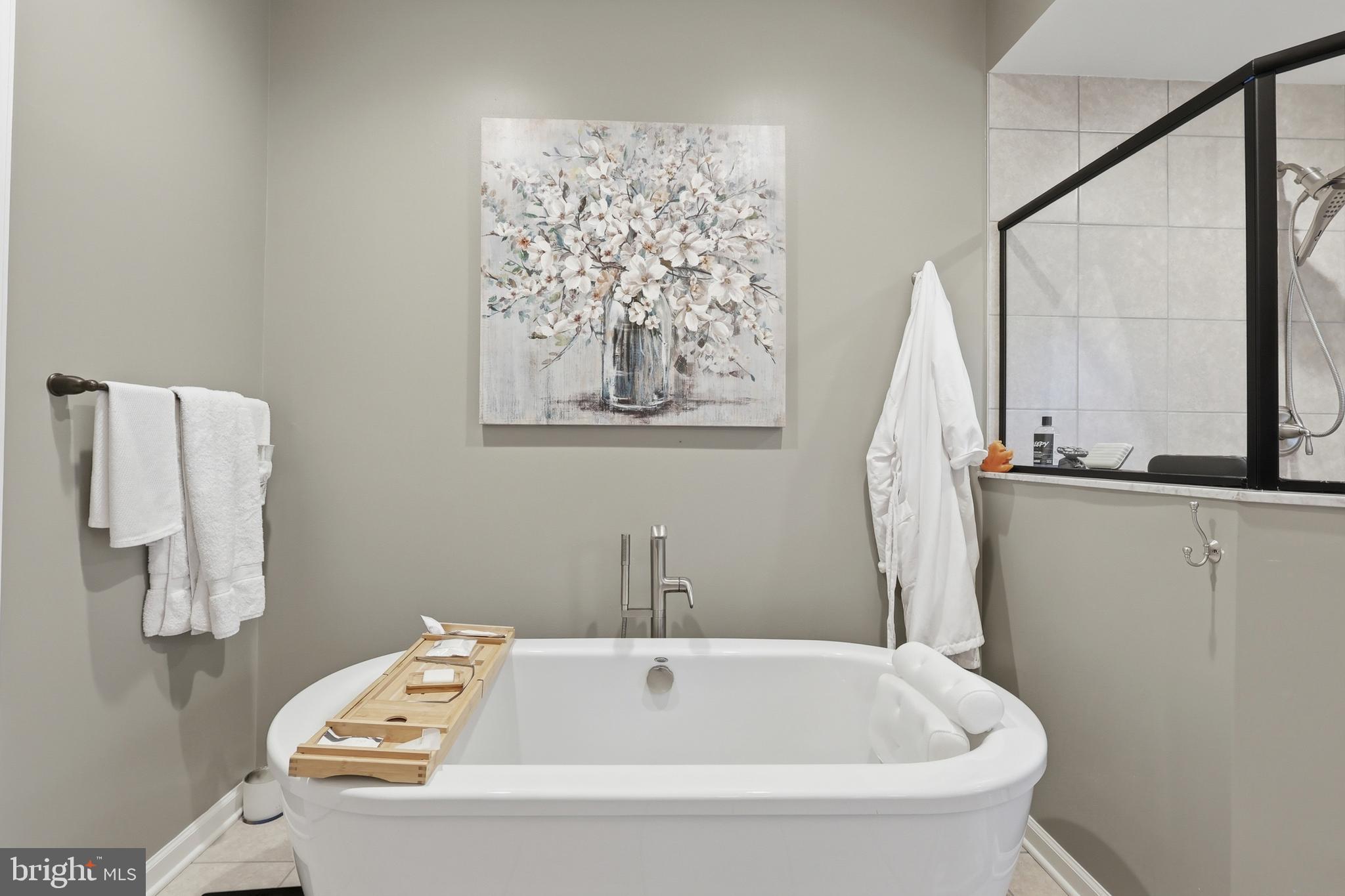 GARNET RESERVE - Residential