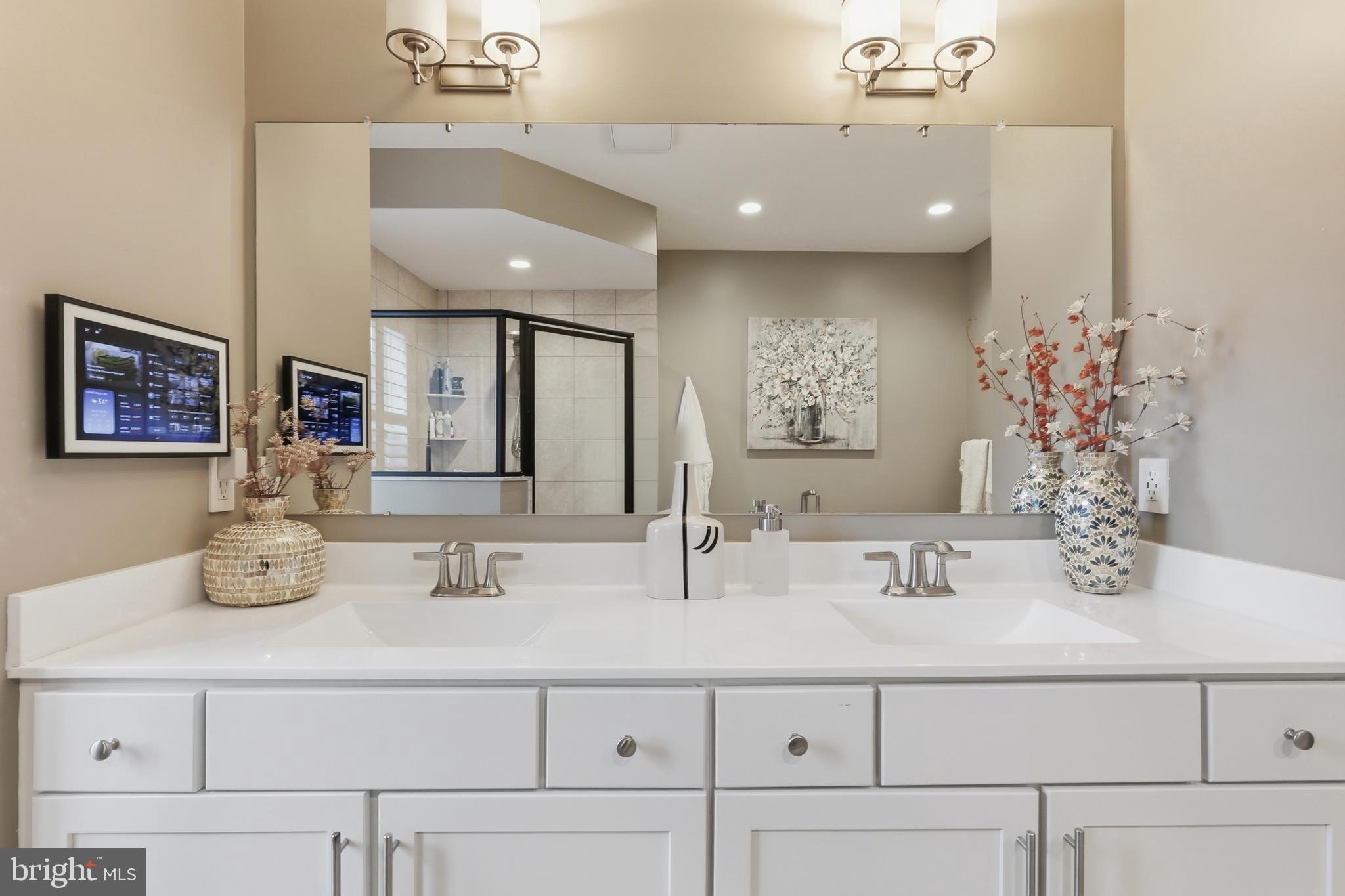 GARNET RESERVE - Residential