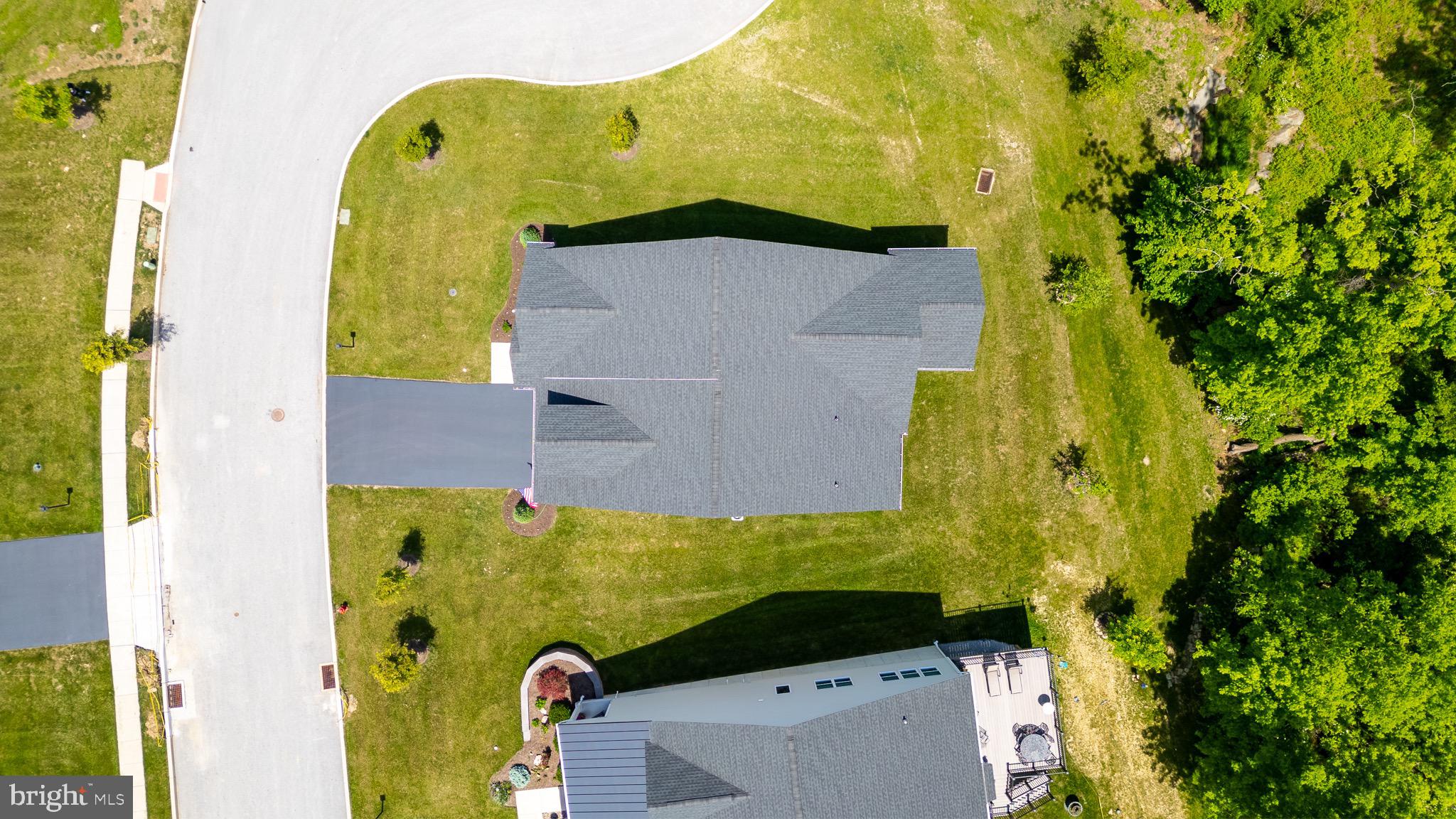 HILLVIEW - Residential