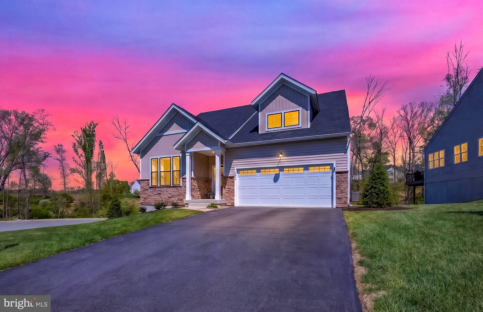 HILLVIEW - Residential