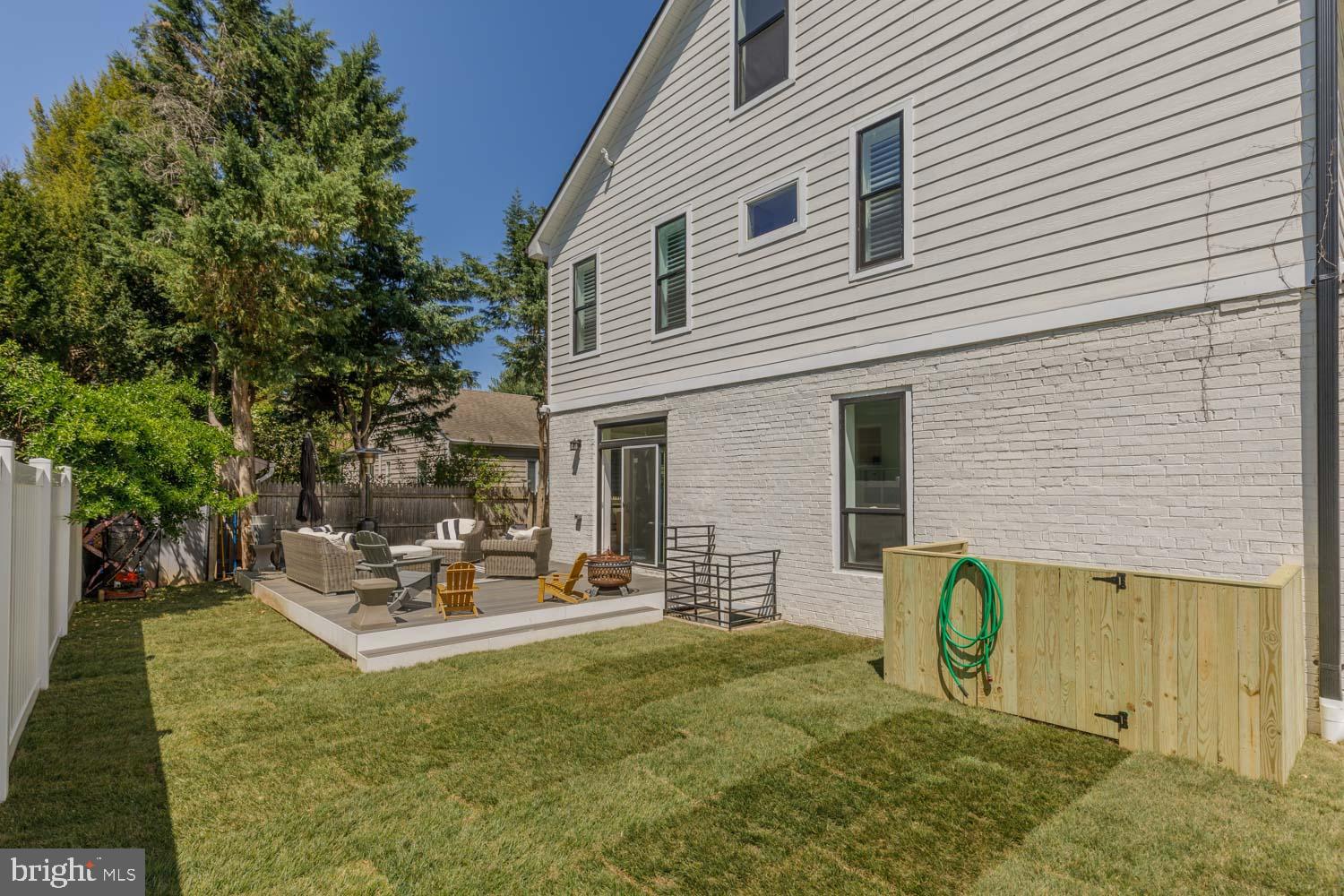 GLEN MAR PARK - Residential