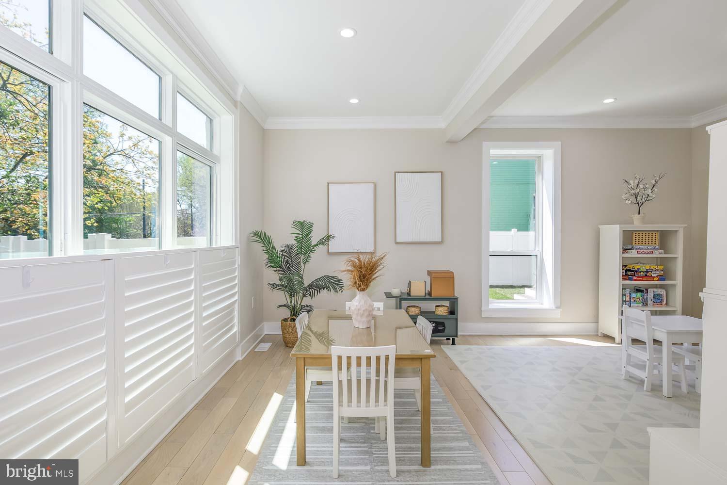 GLEN MAR PARK - Residential