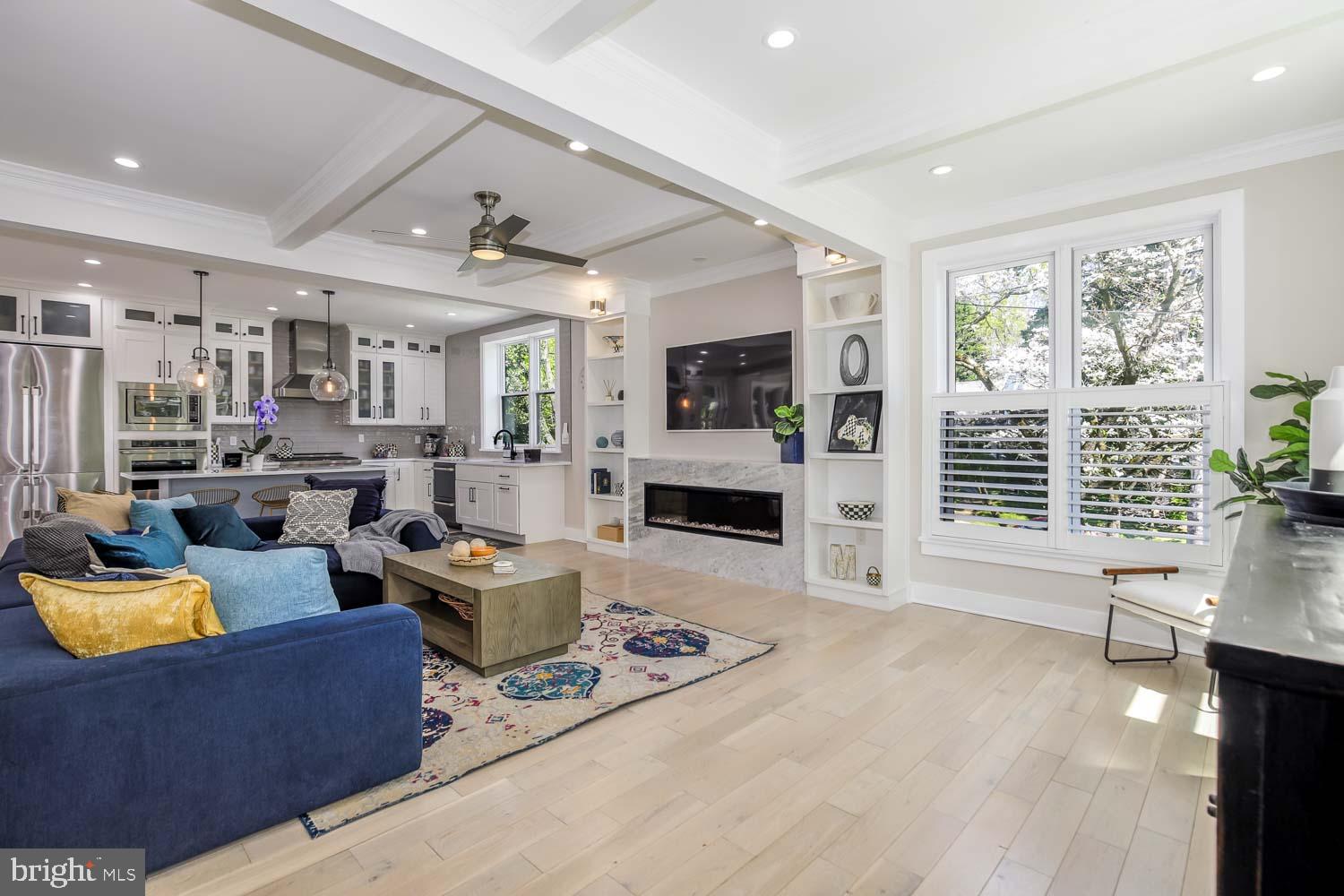 GLEN MAR PARK - Residential