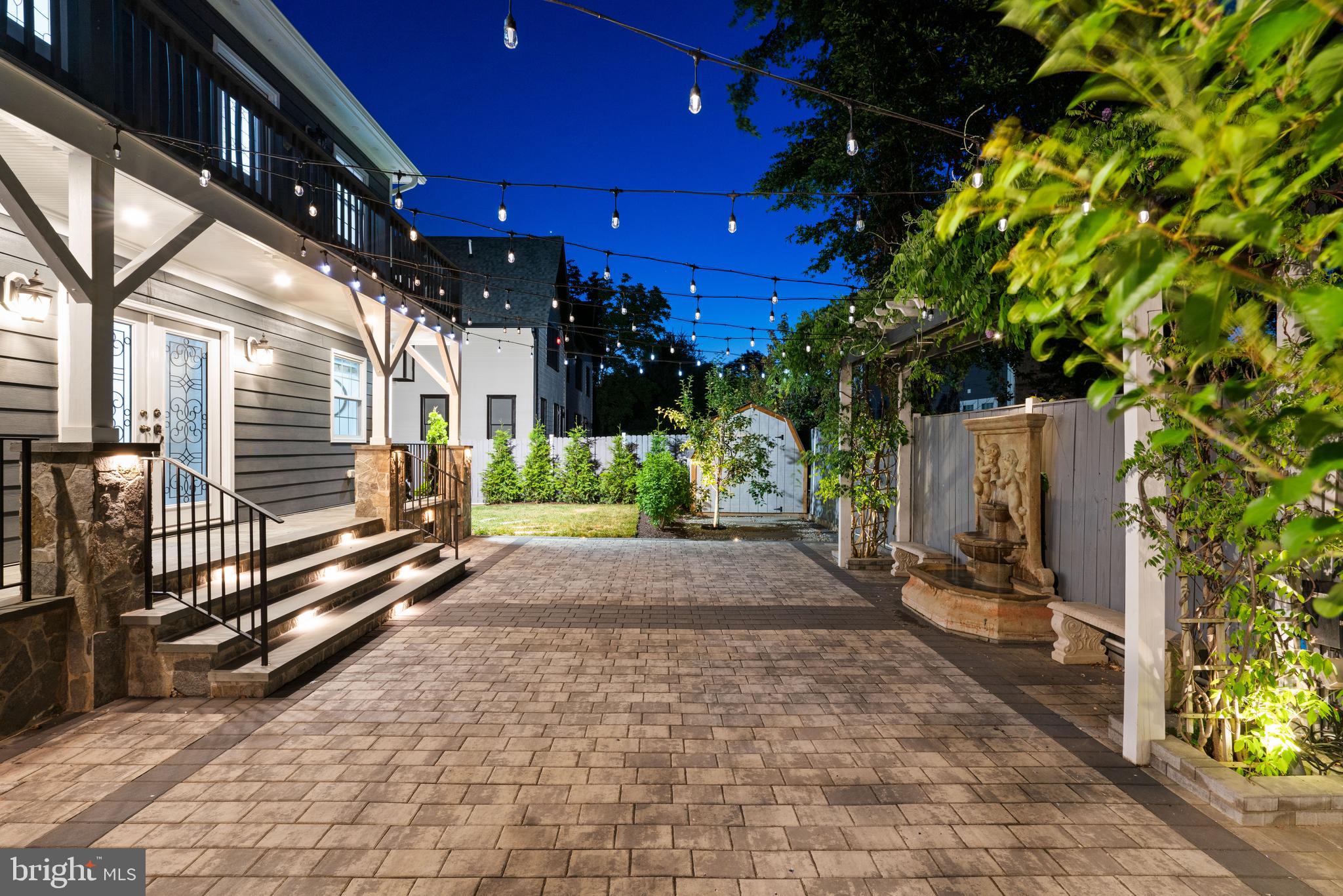ALOLA - Residential
