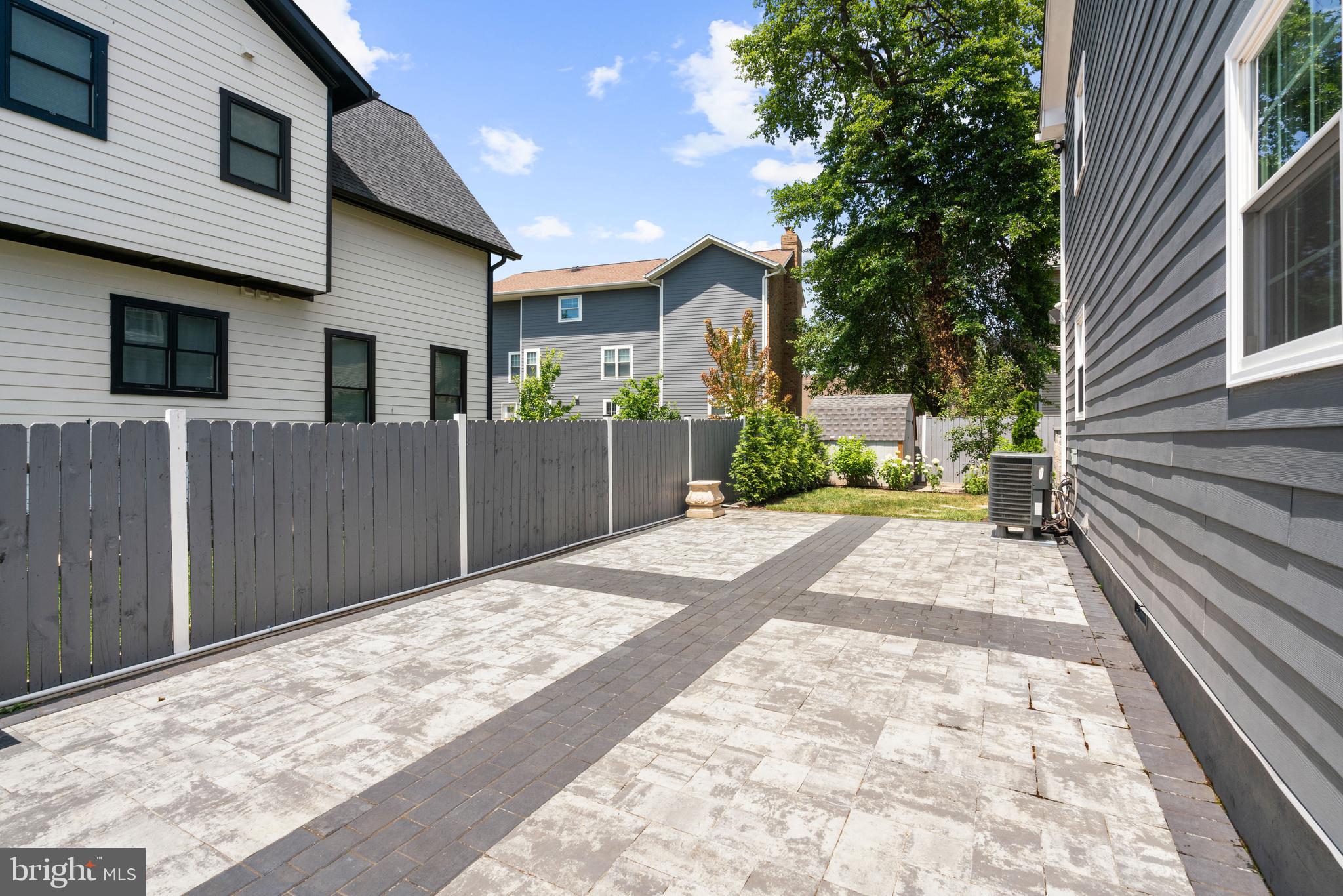 ALOLA - Residential