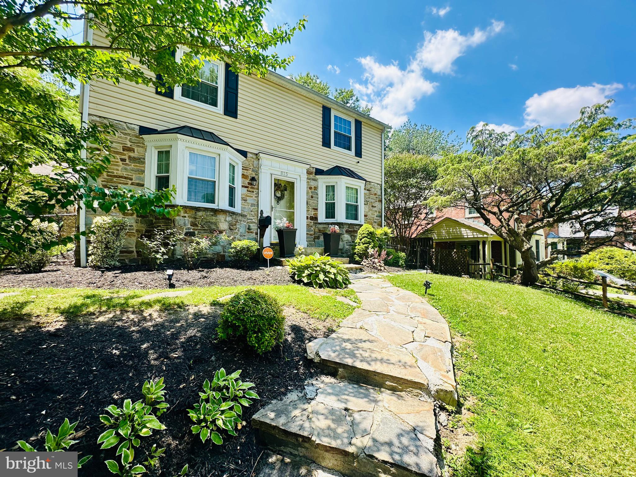 BELVEDERE SQUARE - Residential
