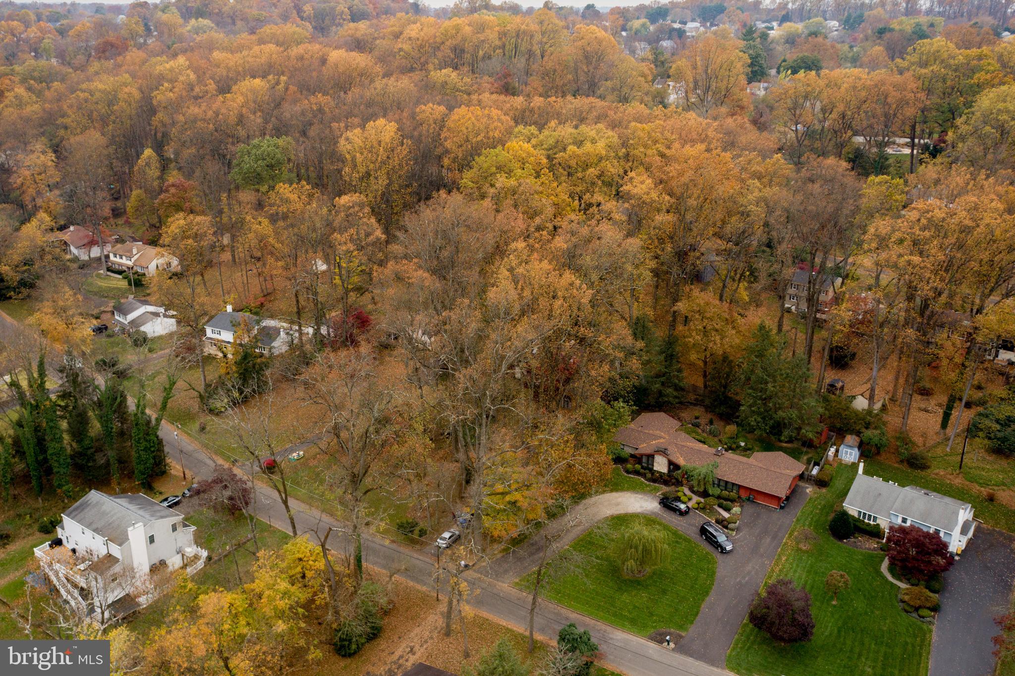 NESHAMINY WOODS - Residential