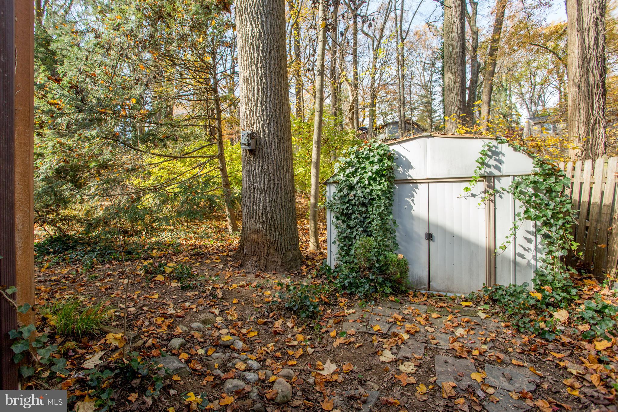 NESHAMINY WOODS - Residential