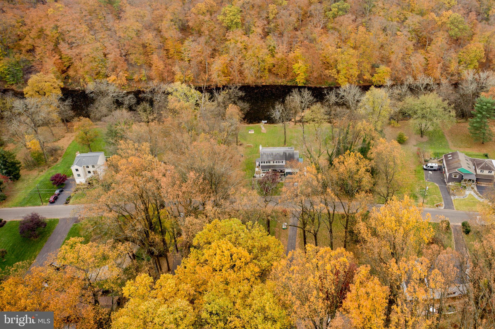 NESHAMINY WOODS - Residential