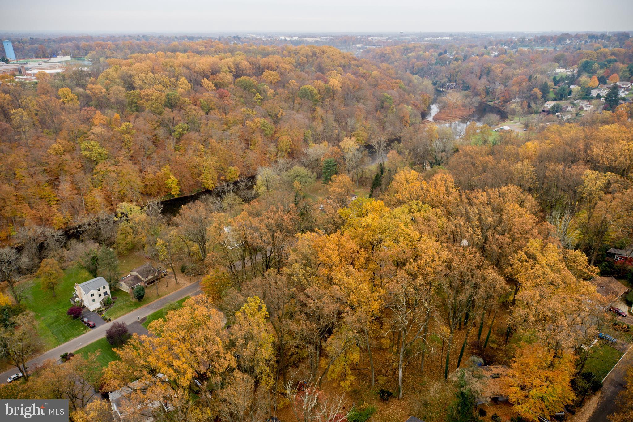 NESHAMINY WOODS - Residential