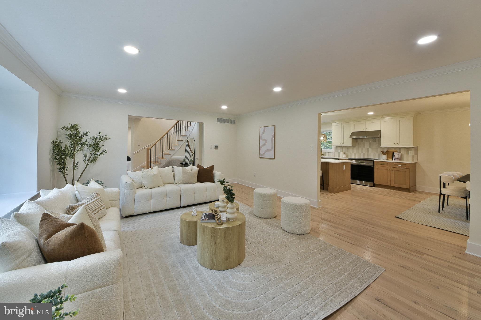MIRROR LAKE FARMS - Residential