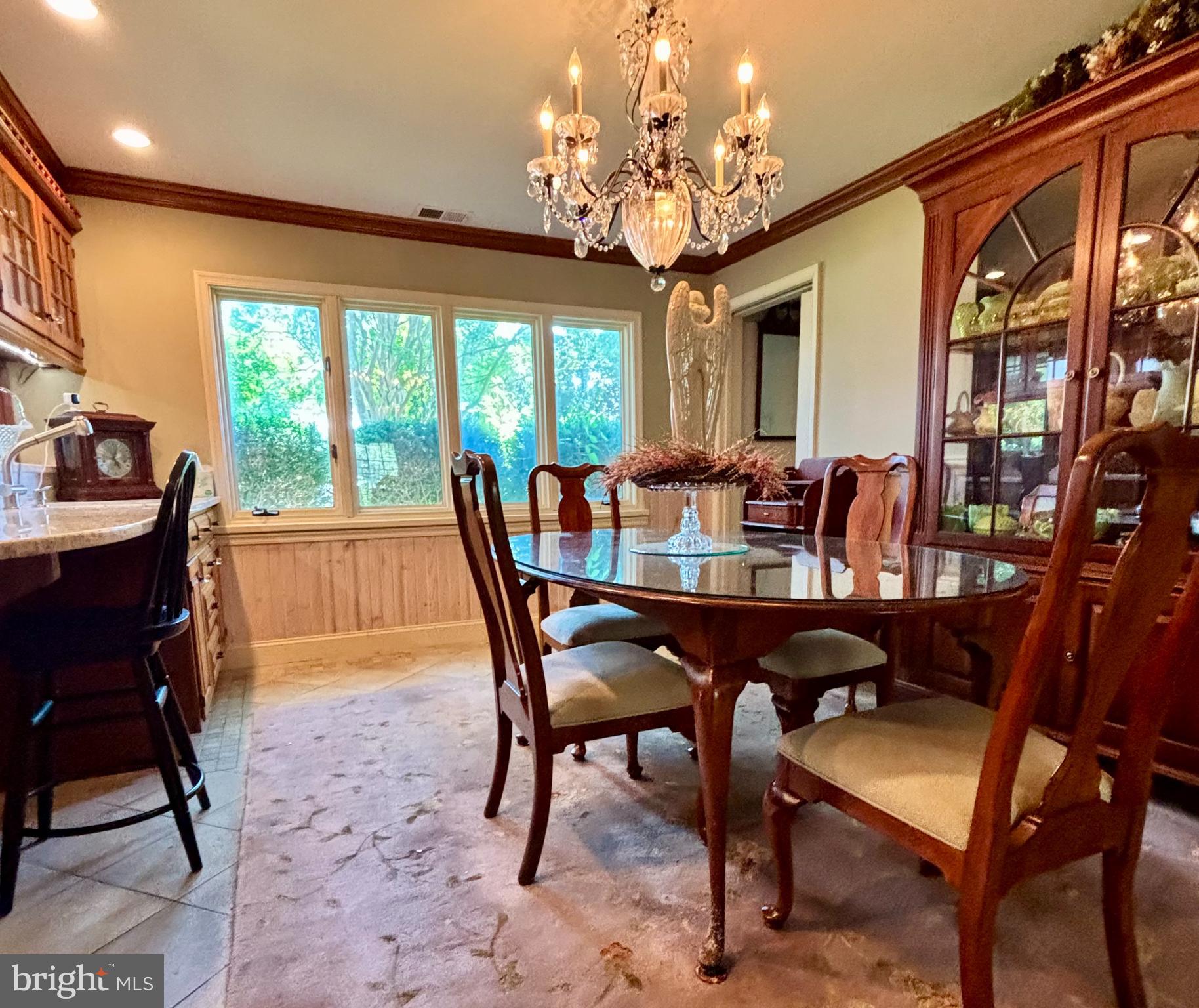 OXFORD VALLEY - Residential