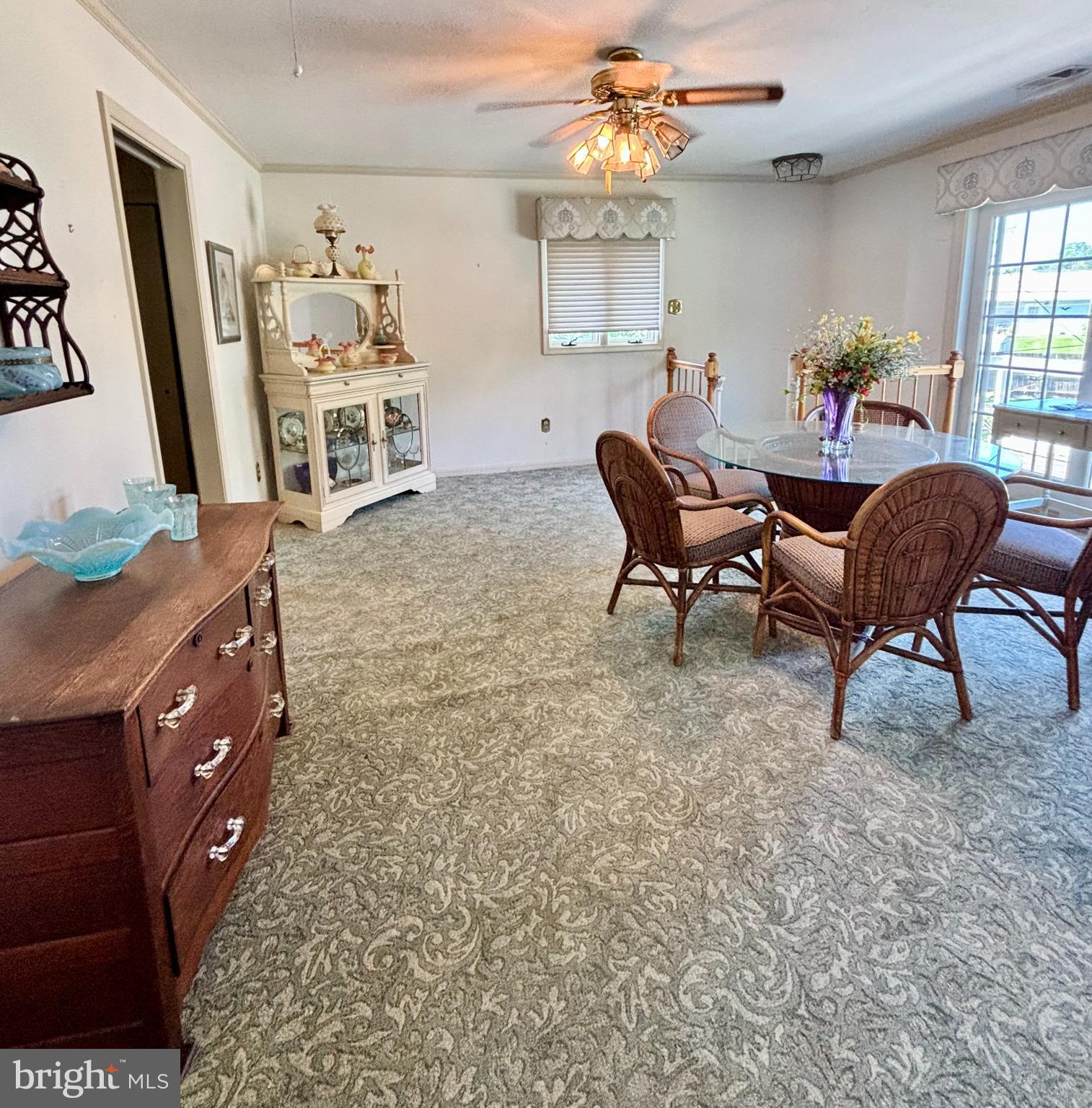 OXFORD VALLEY - Residential