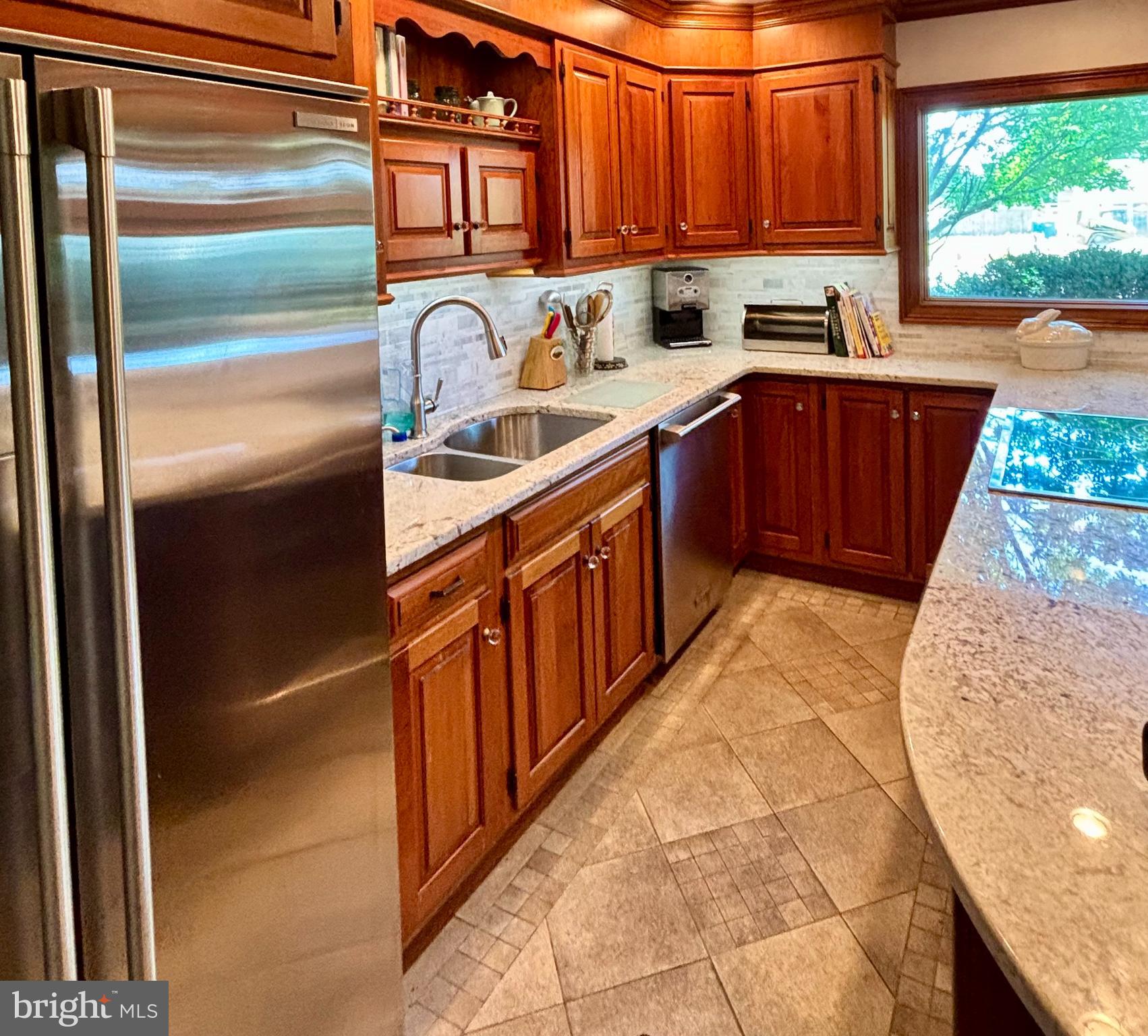 OXFORD VALLEY - Residential