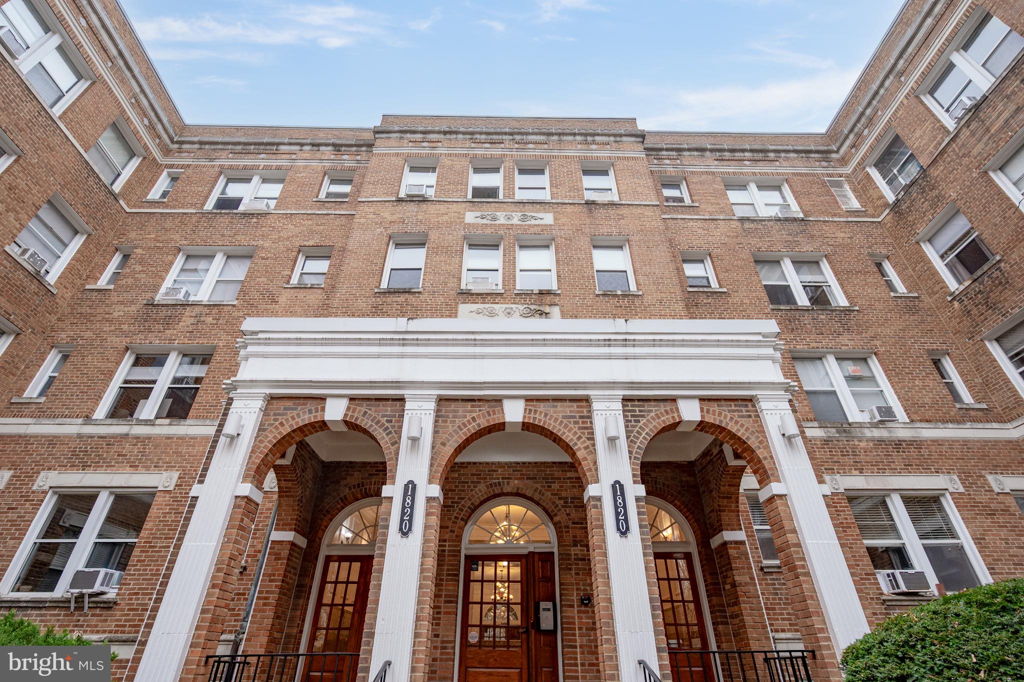 ADAMS MORGAN - Residential
